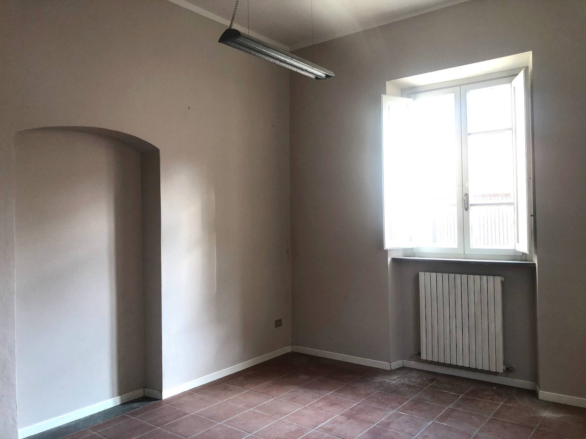 Studio/Ufficio in vendita a Lucca, Borgo Giannotti