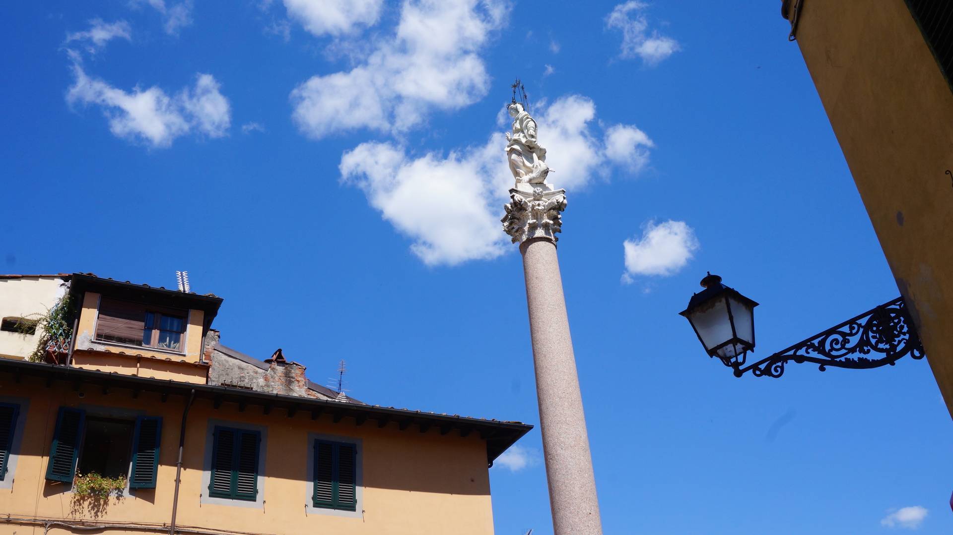 Attivit commerciale in vendita a Lucca, Centro storico