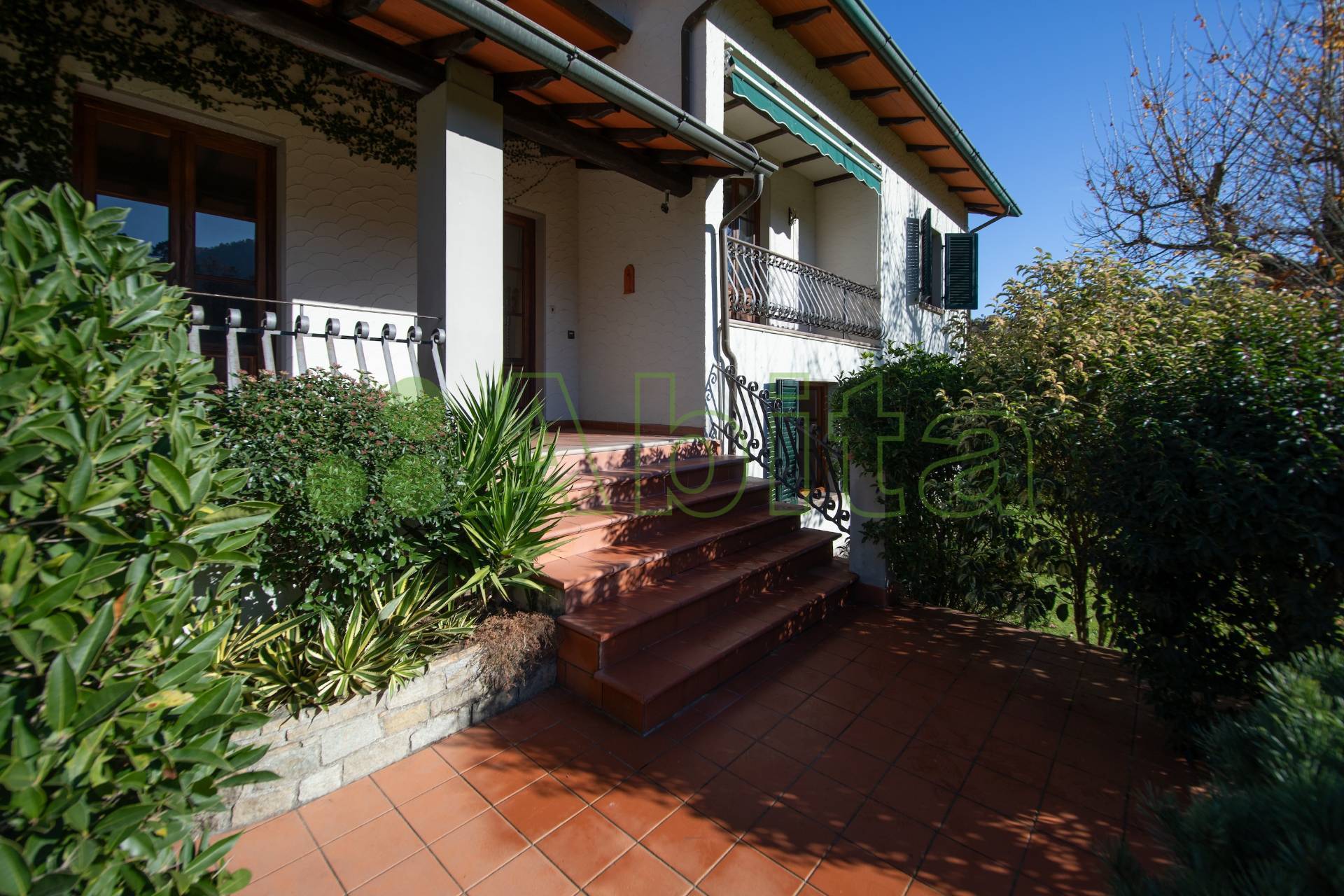 Villa in vendita a Pescaglia, Monsagrati