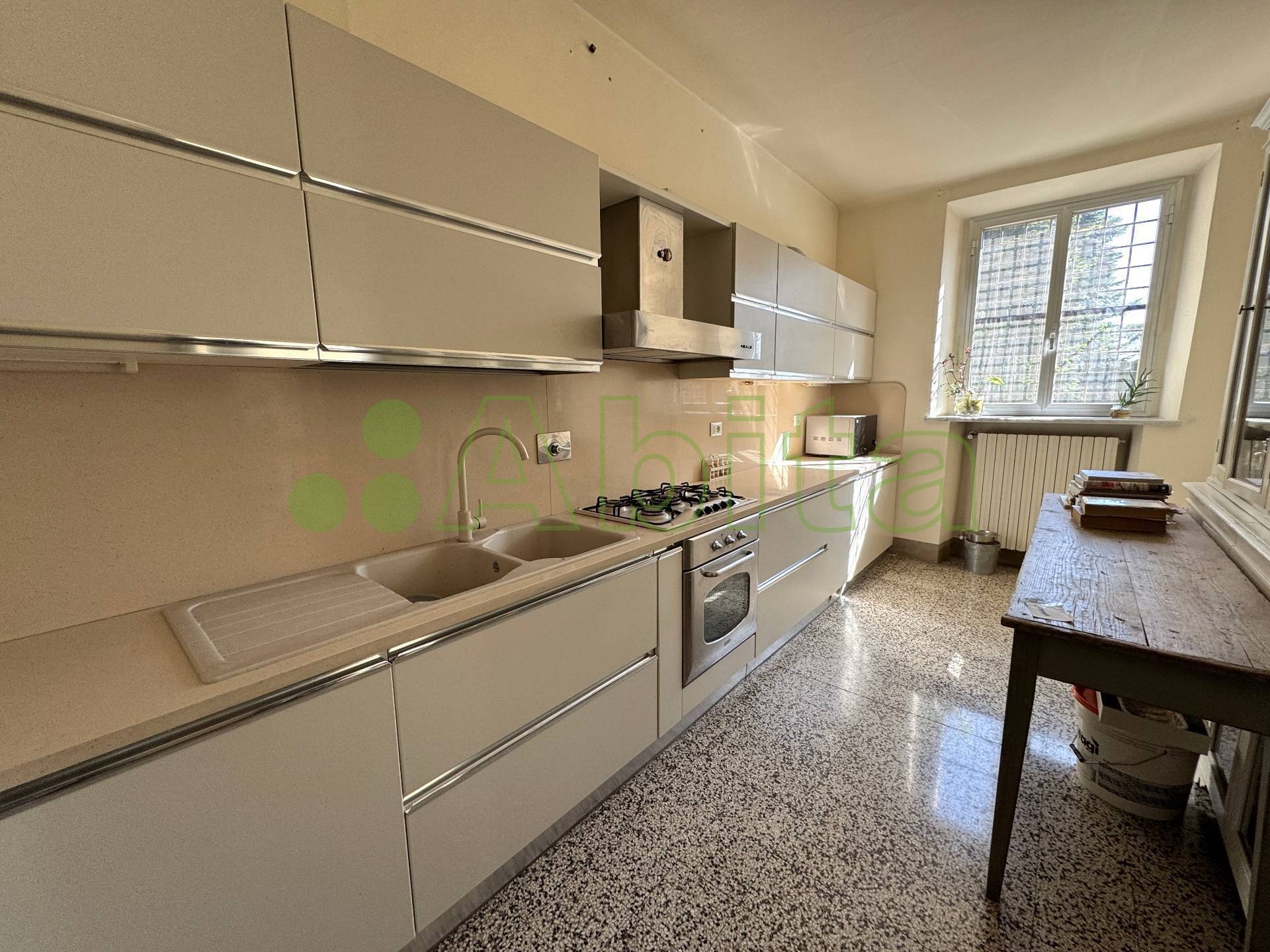 Appartamento in vendita a Lucca, Centro storico