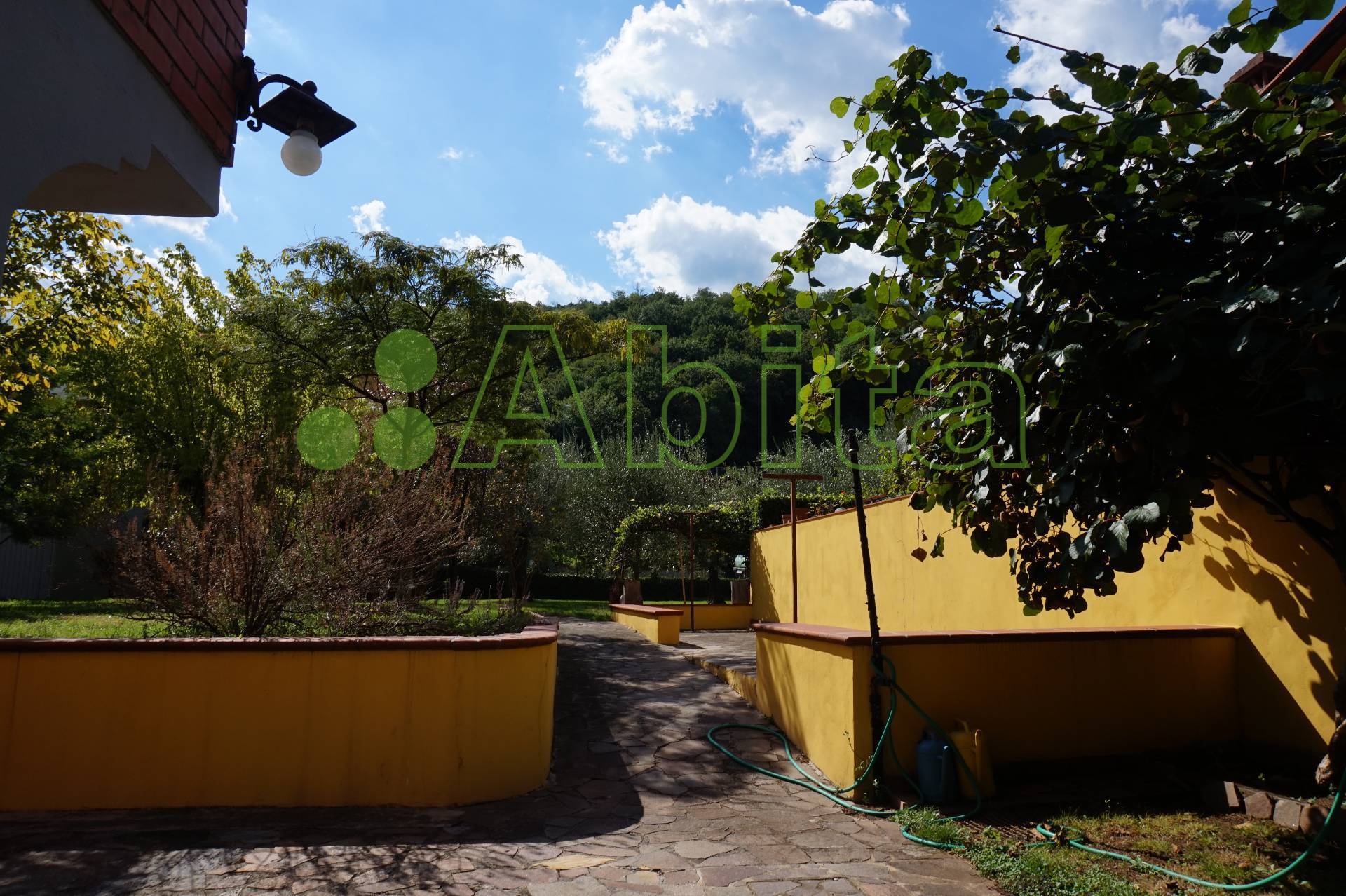 Villa in vendita a Lucca, Ponte a Moriano