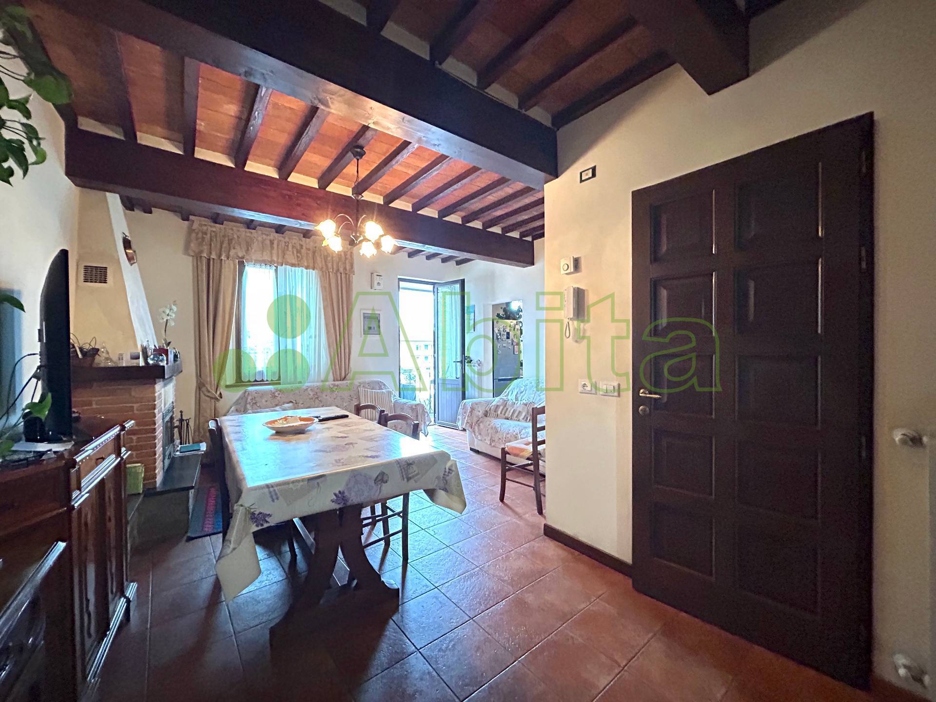 Appartamento in vendita a Lucca, Borgo Giannotti