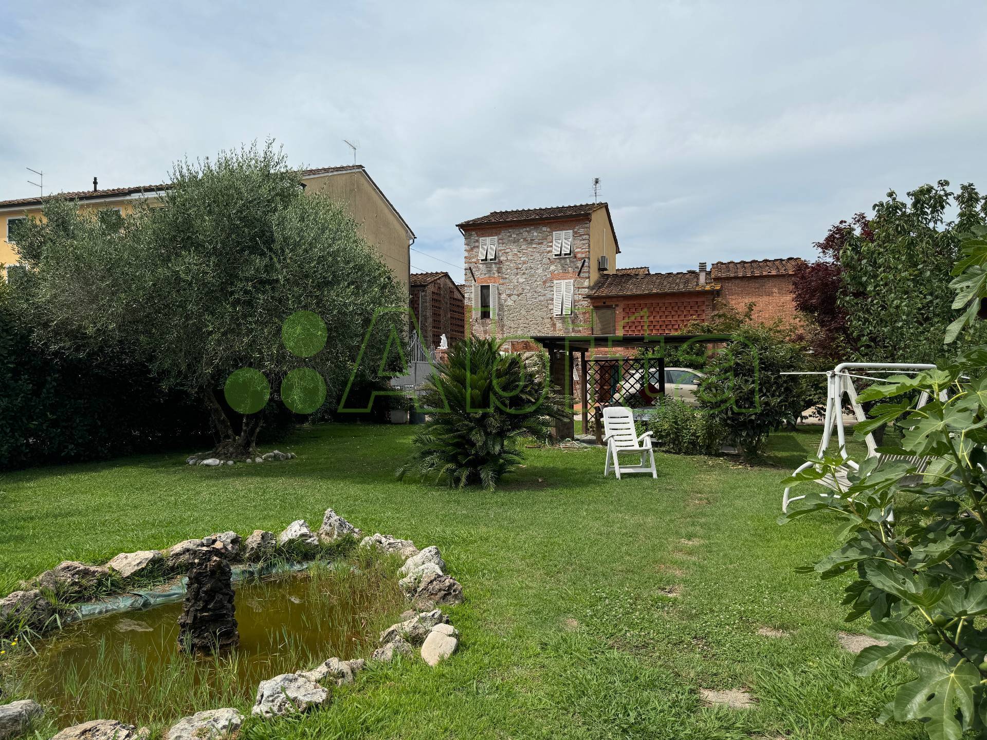 Villa in vendita a Capannori, Lammari