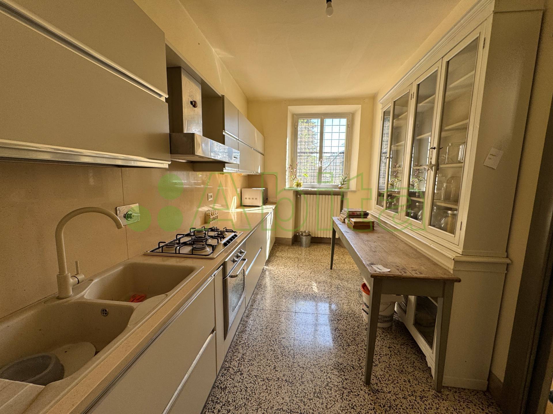 Appartamento in vendita a Lucca, Centro storico