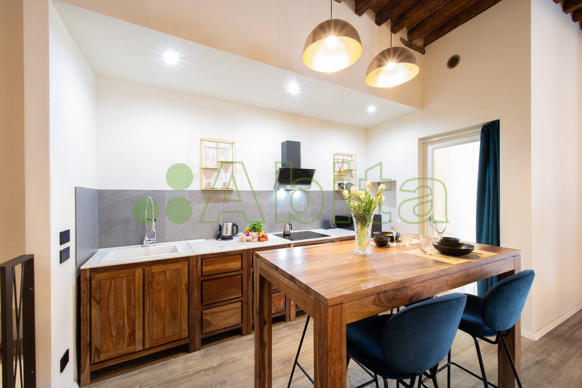 Appartamento in vendita a Lucca, Centro storico