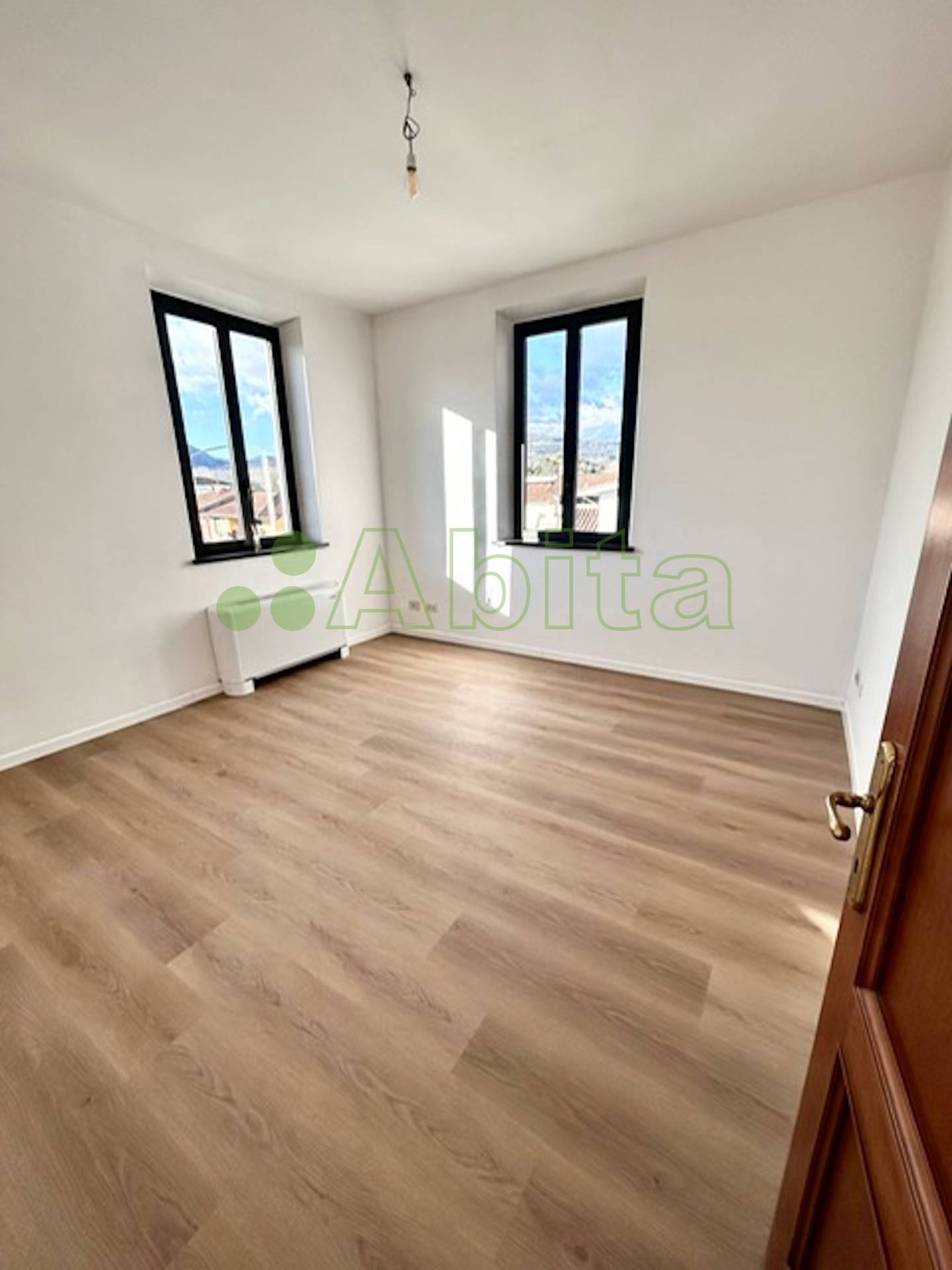 Appartamento in vendita a Lucca, San Macario in Piano