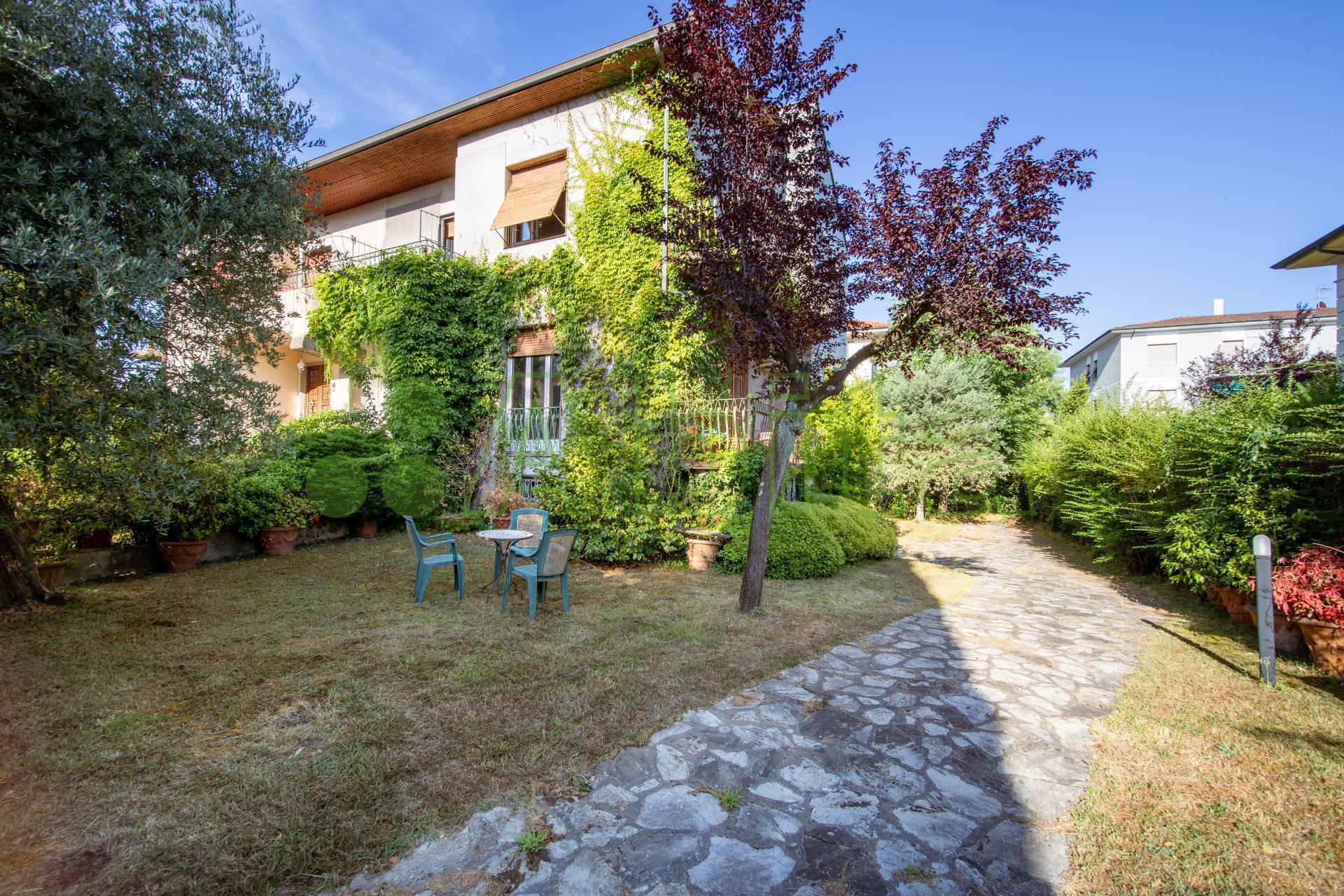 Villa in vendita a Lucca, San Concordio Contrada