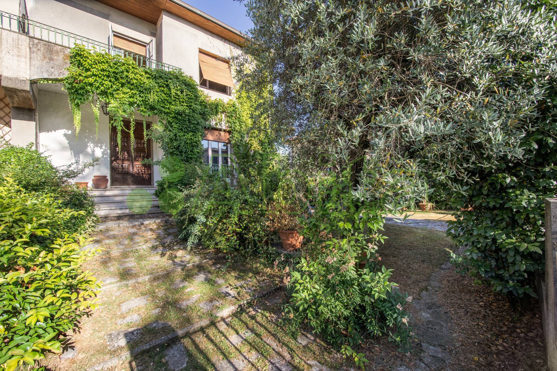 Villa in vendita a Lucca, San Concordio Contrada