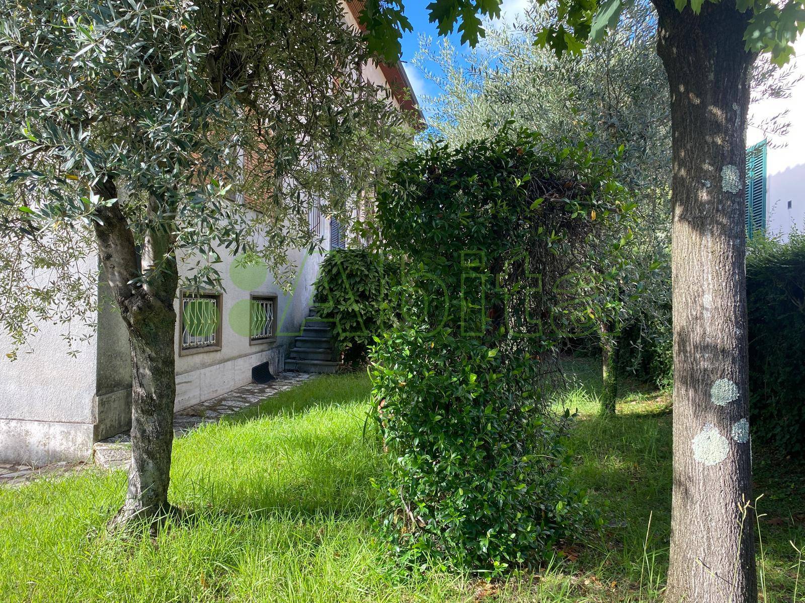 Villa in vendita a Lucca, San Concordio Contrada