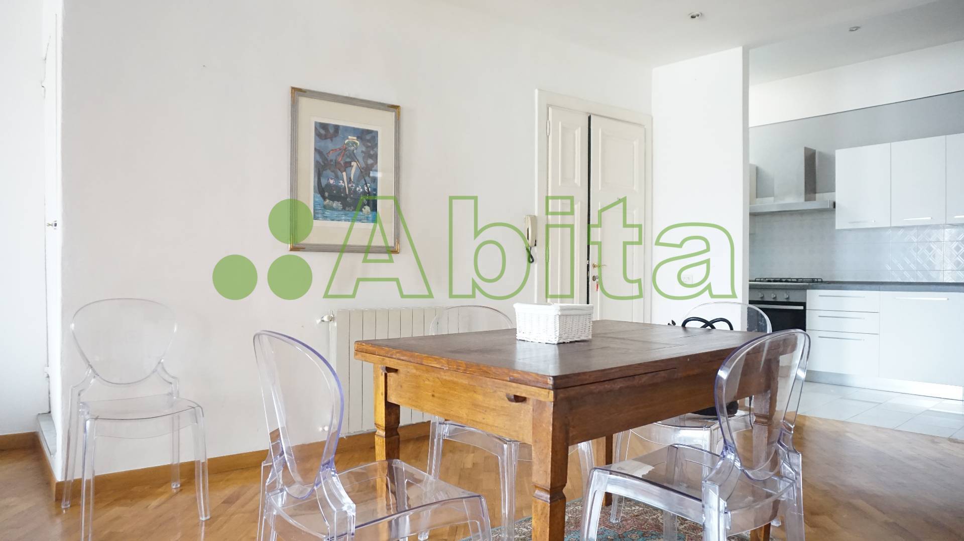 Appartamento in vendita a Lucca, Centro storico