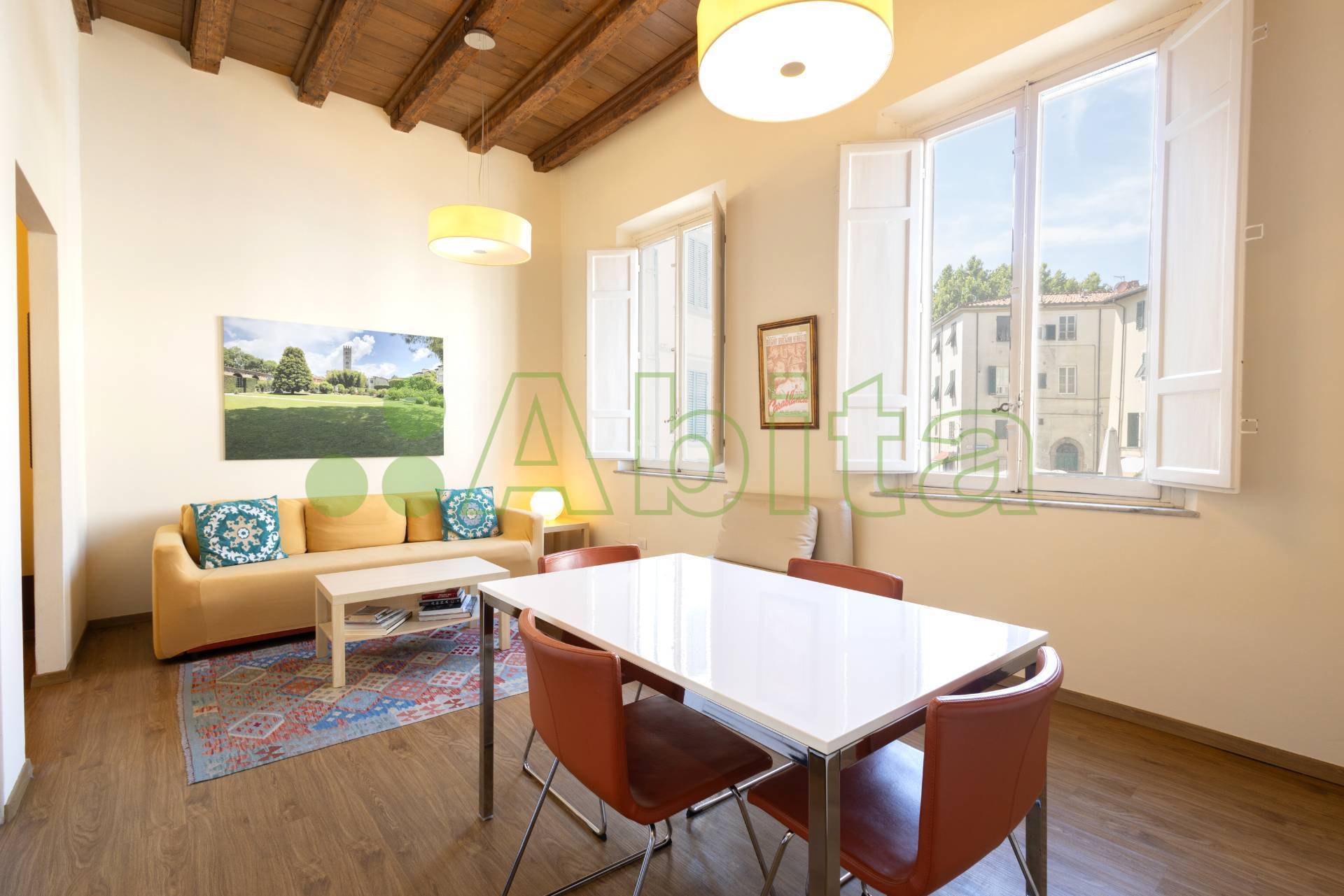 Appartamento in vendita a Lucca, Centro storico