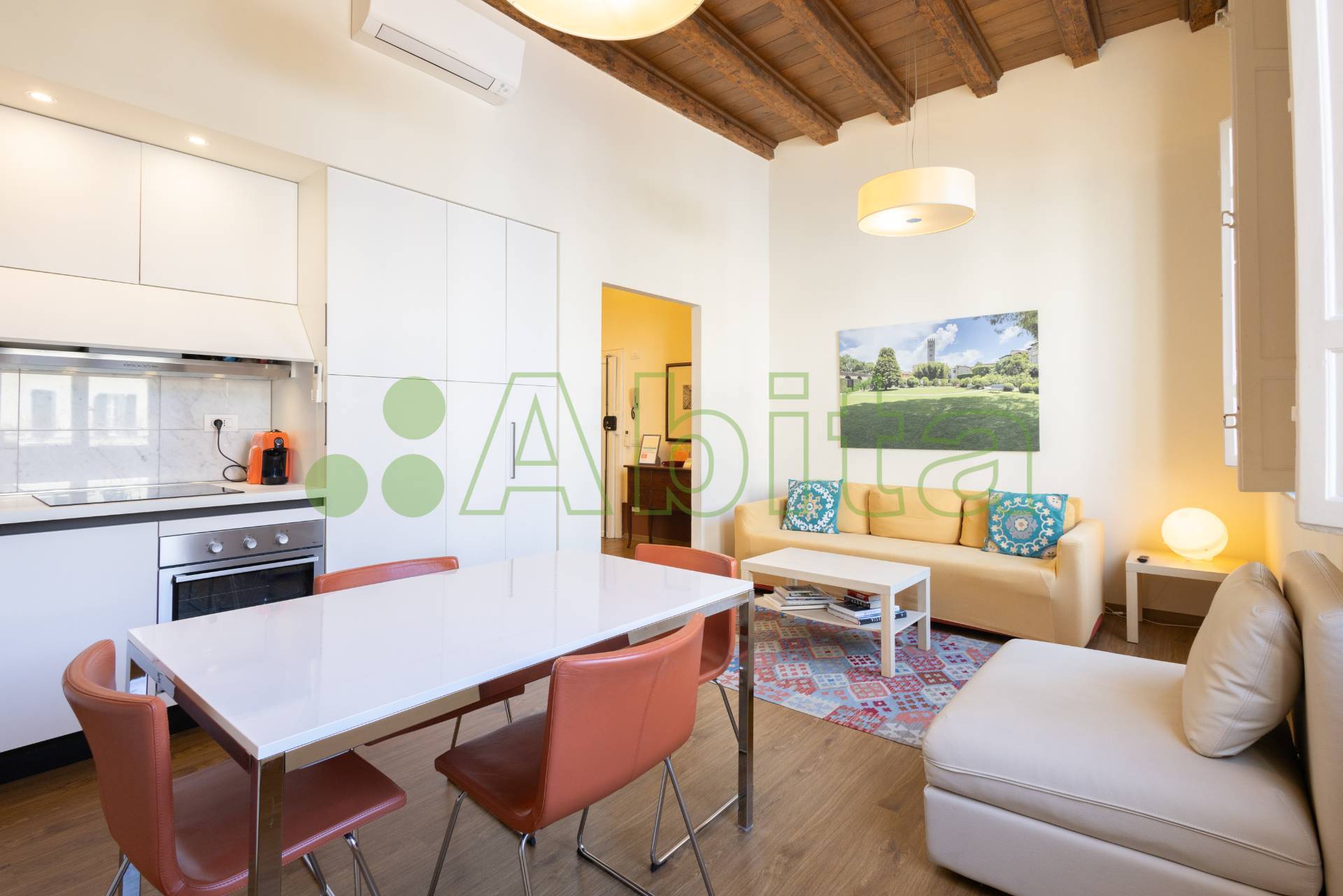 Appartamento in vendita a Lucca, Centro storico