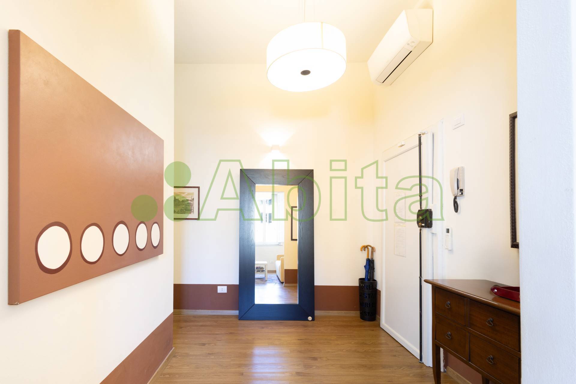 Appartamento in vendita a Lucca, Centro storico