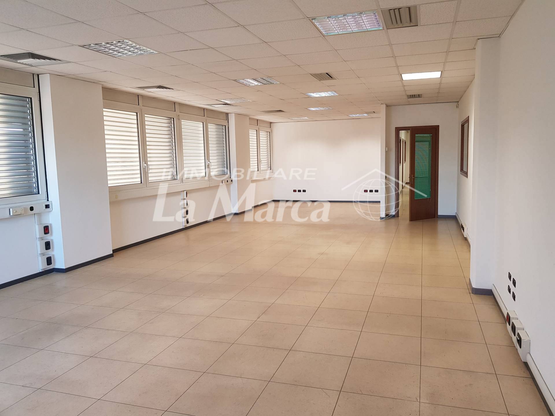 UFFICIO in affitto a Villorba, LANCENIGO
