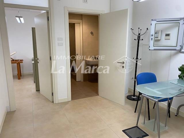 UFFICIO in affitto a Treviso, FUORI MURA