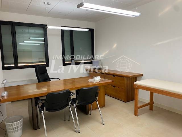 UFFICIO in affitto a Treviso, FUORI MURA