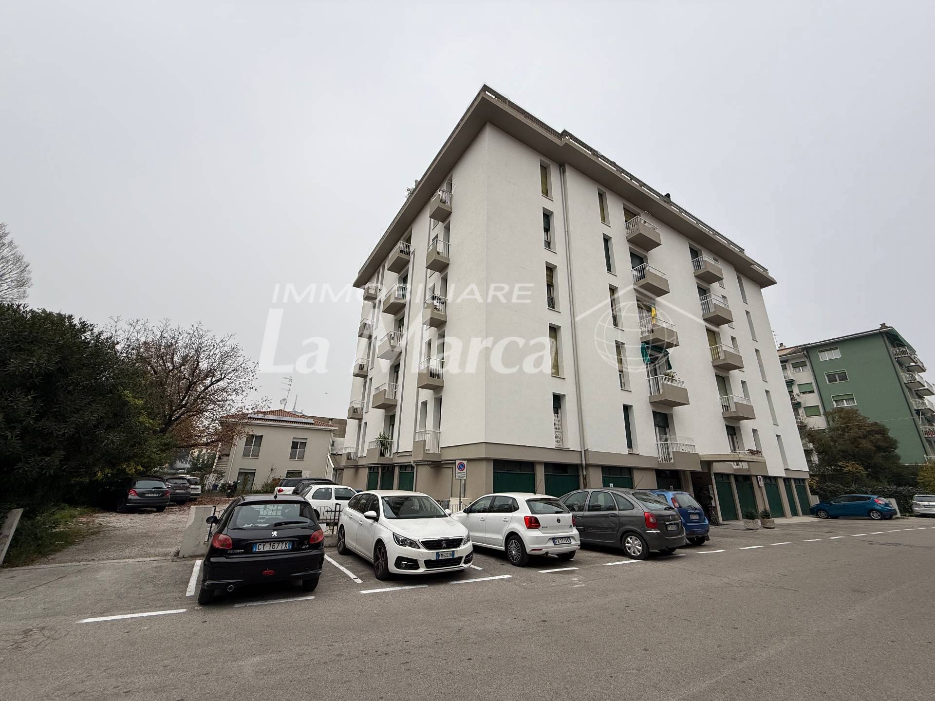 APPARTAMENTO in vendita a Treviso, FUORI MURA