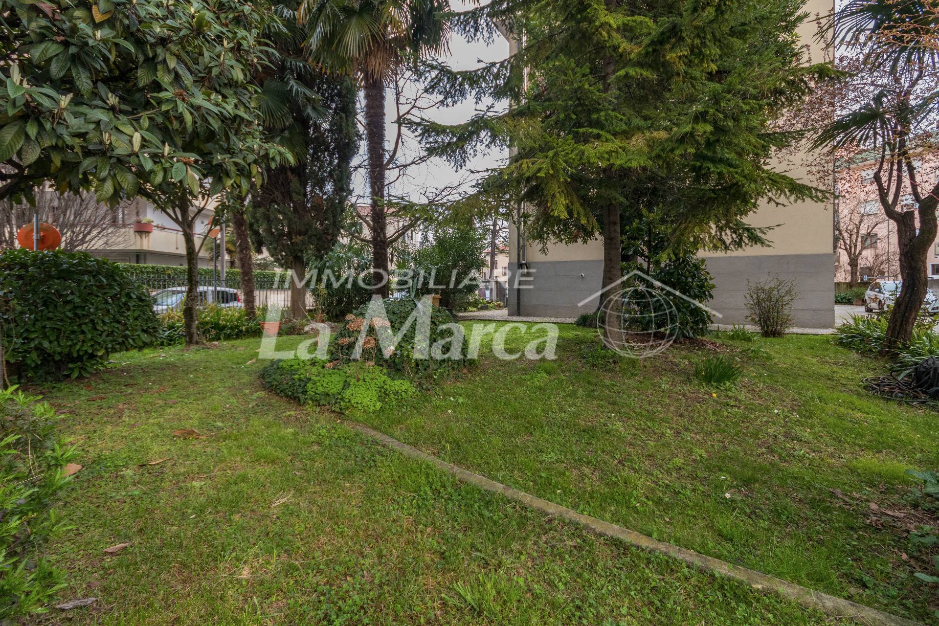 APPARTAMENTO in vendita a Treviso, FUORI MURA