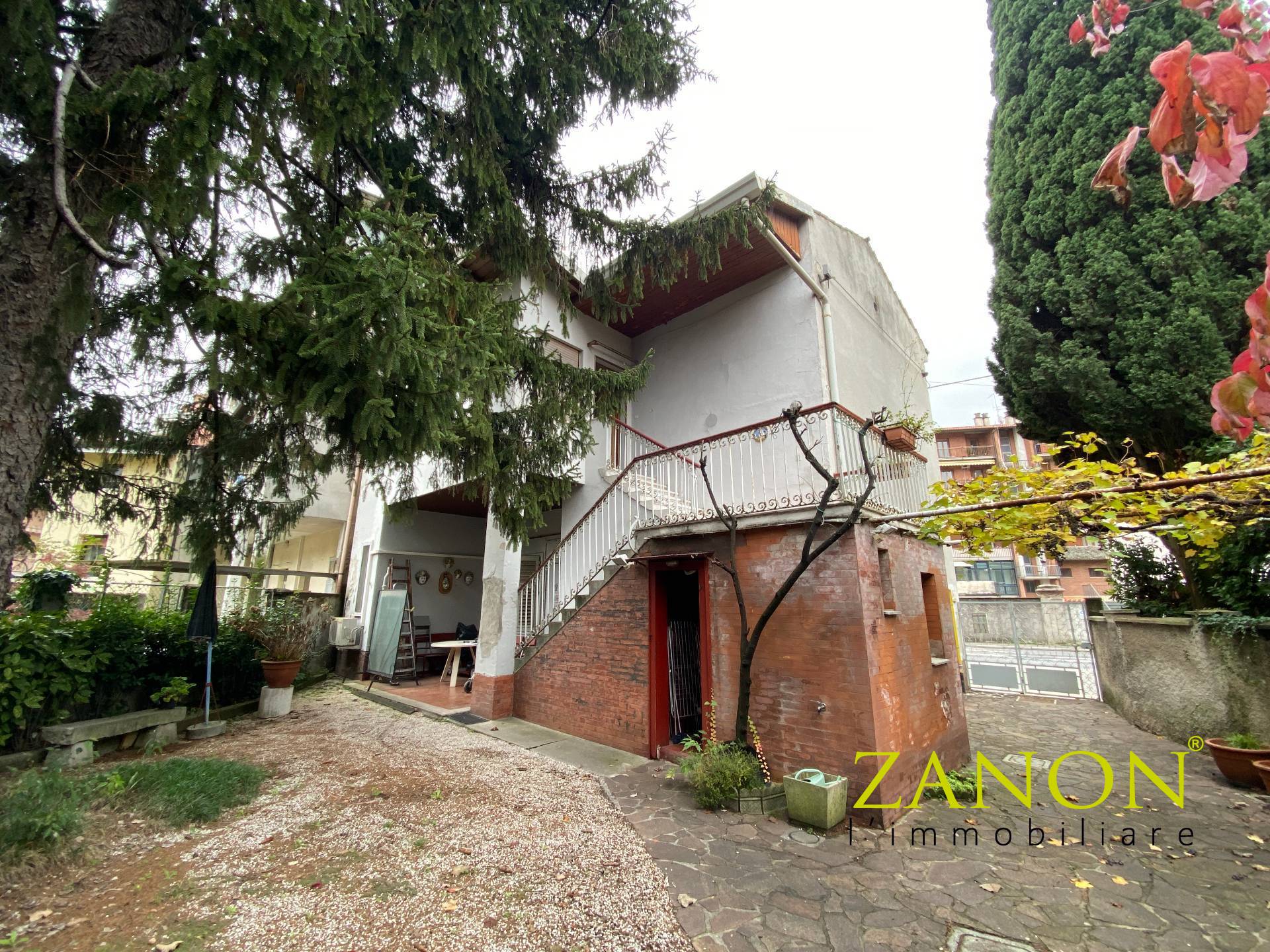 Casa indipendente in vendita, Gorizia semicentro