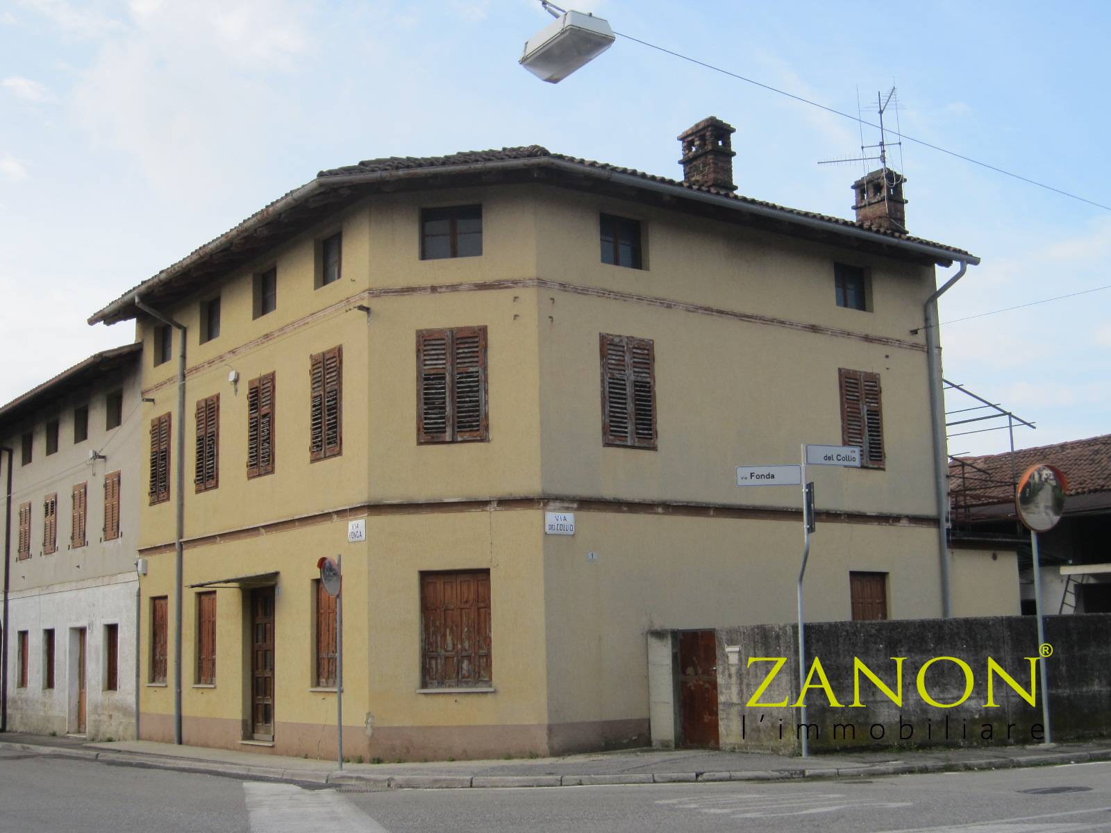 Casa indipendente con terrazzo, Gorizia lucinico