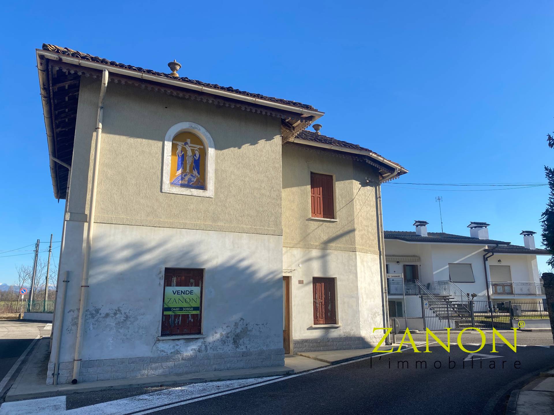 Casa indipendente in vendita a Chiopris-Viscone