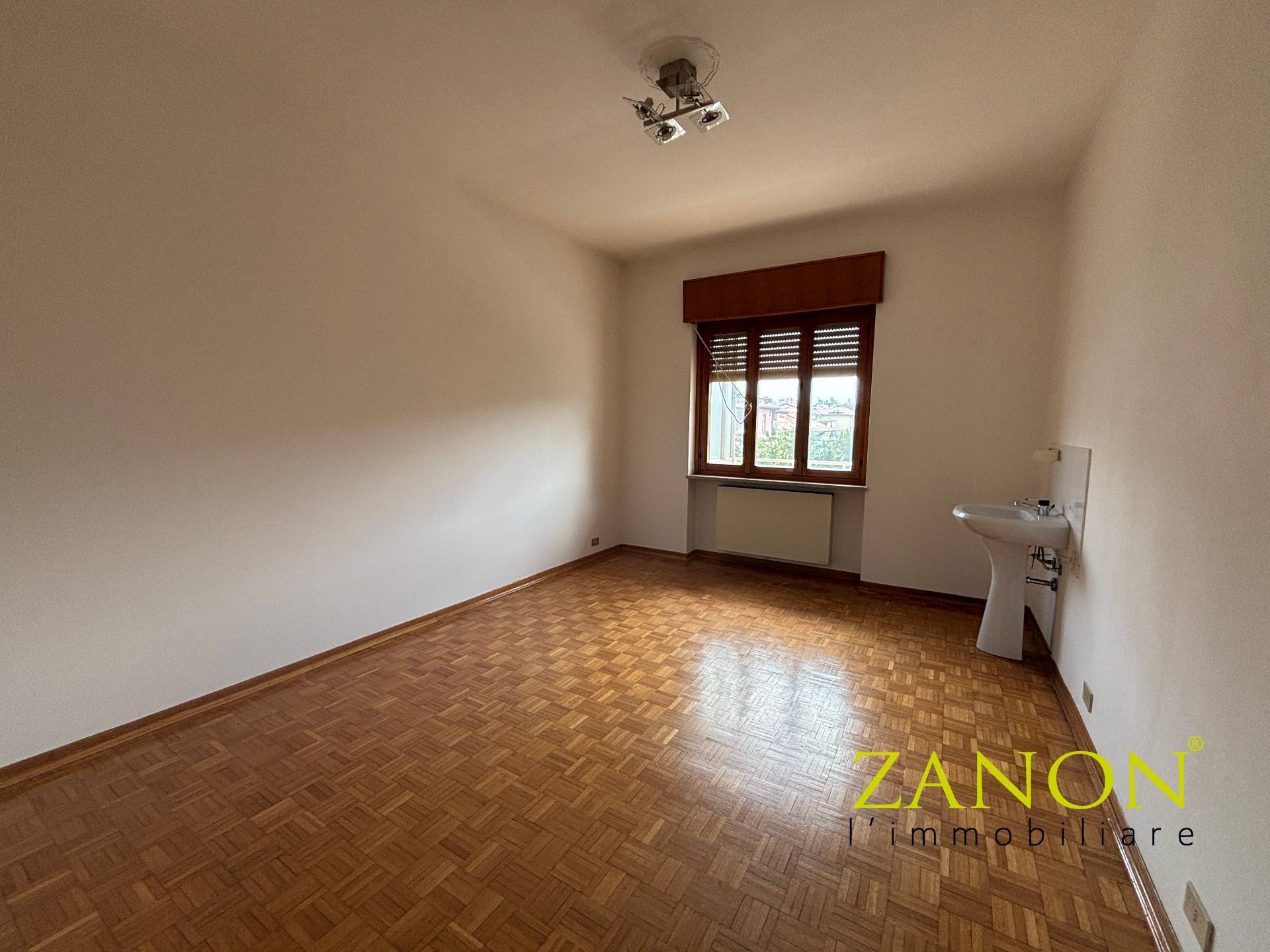 Studio/Ufficio in affitto a Gorizia, Centrale Corsi