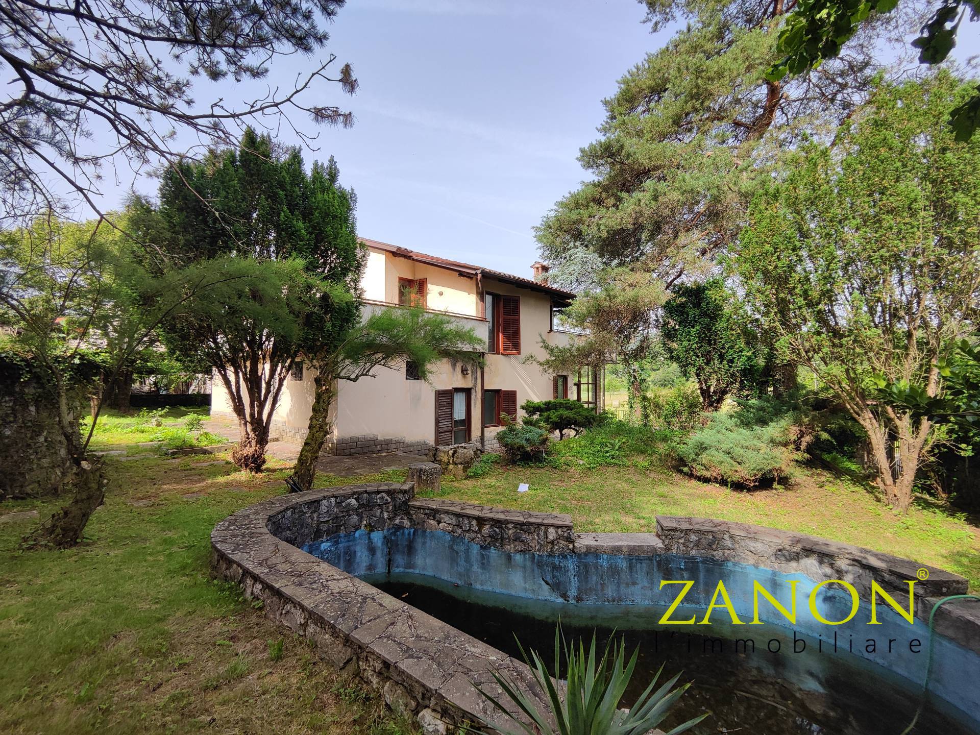 Casa singola in vendita a Doberd del Lago