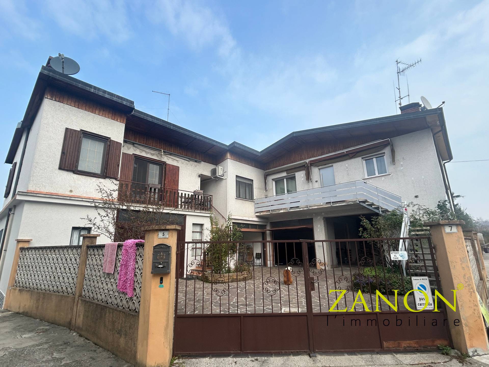 Appartamento in vendita a Mossa