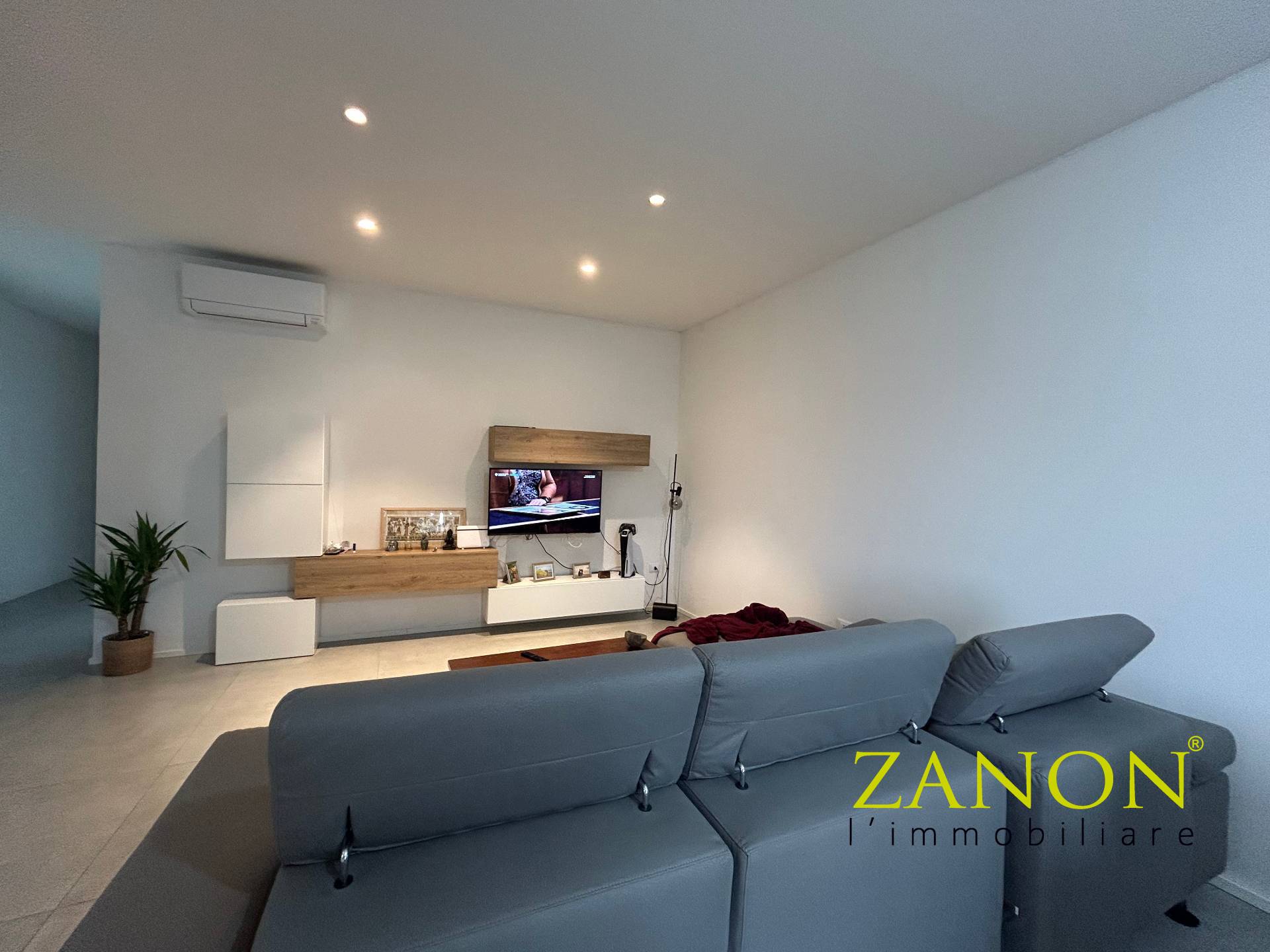 Appartamento in vendita a Mossa