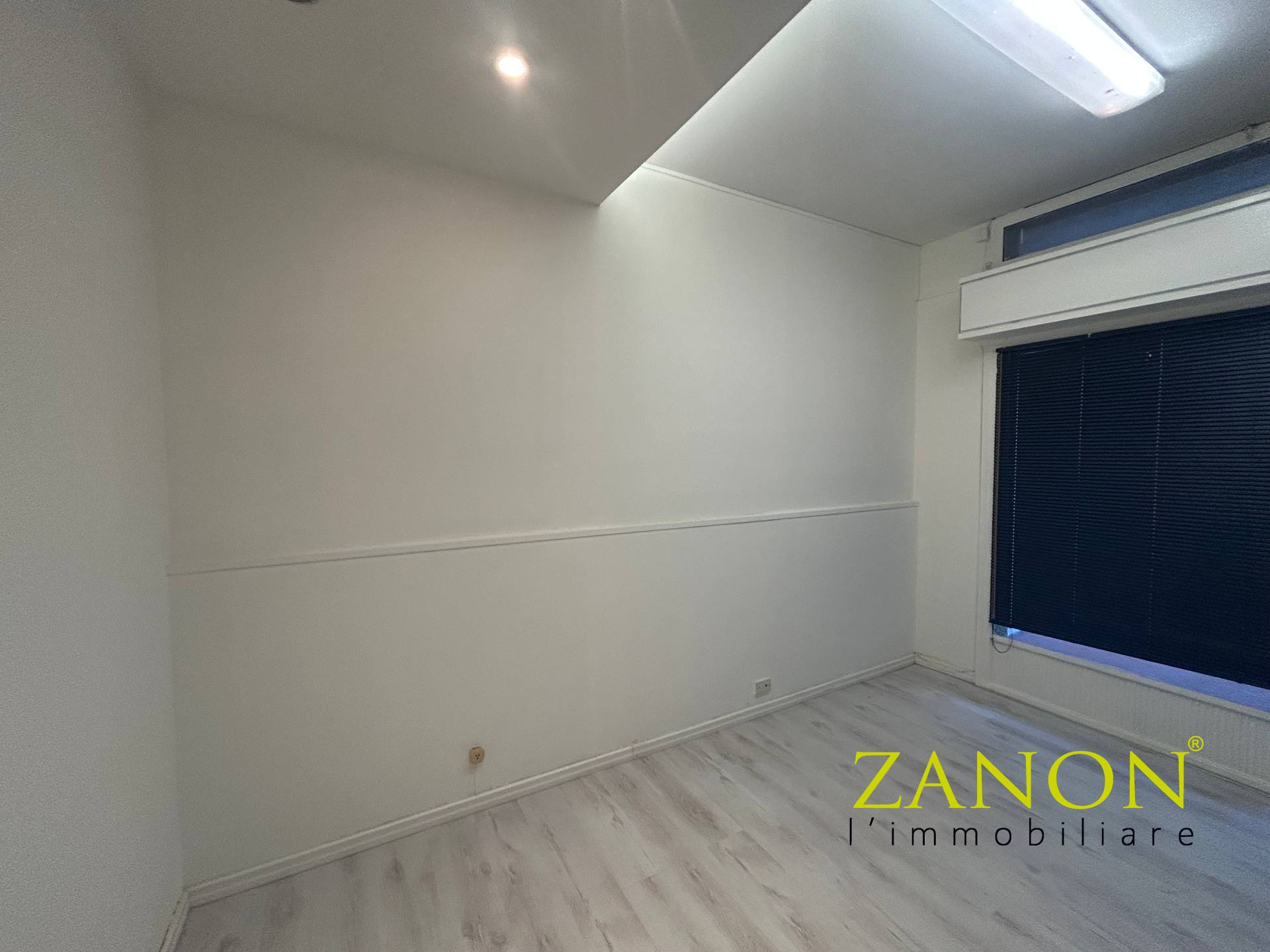 Studio/Ufficio in affitto a Gradisca d'Isonzo, Centro Storico/Pedonale