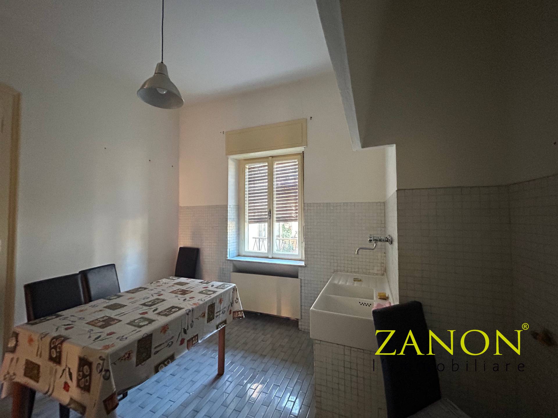 Palazzo / Stabile in vendita a Gorizia, Centrale Corsi