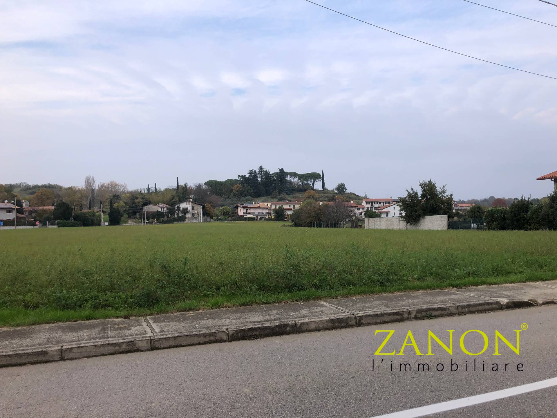 Terreno edificabile in vendita a Mossa