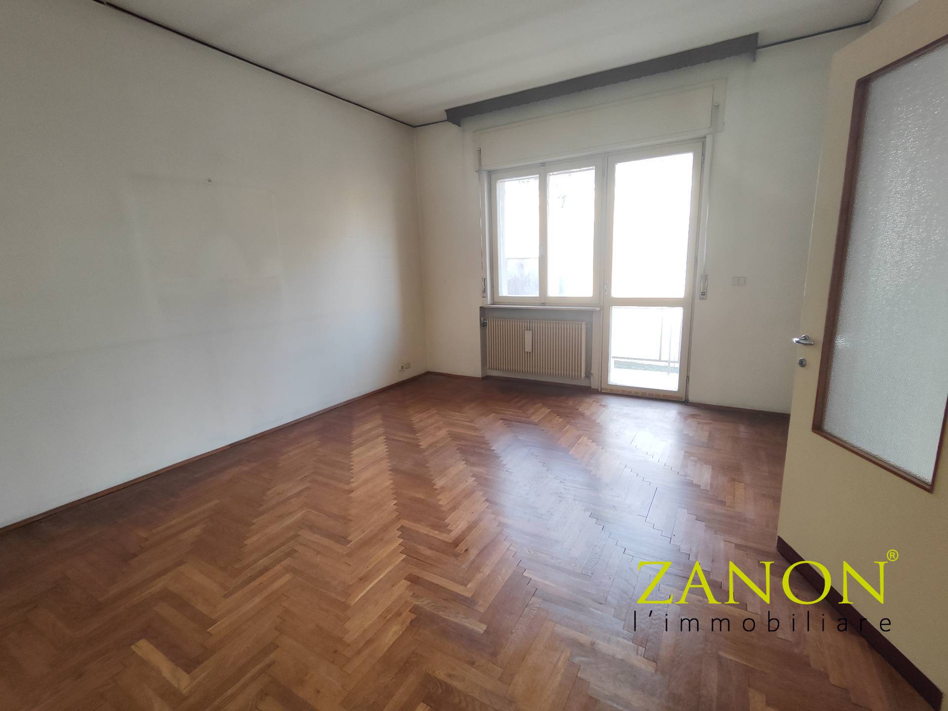 Appartamento in vendita a Gorizia, Centrale Corsi