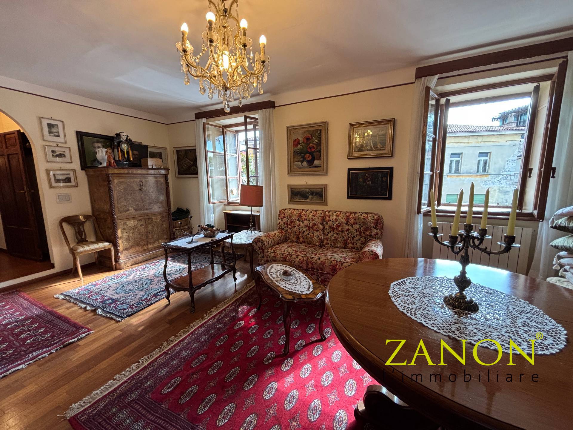 Appartamento in vendita a Gorizia, Centro storico