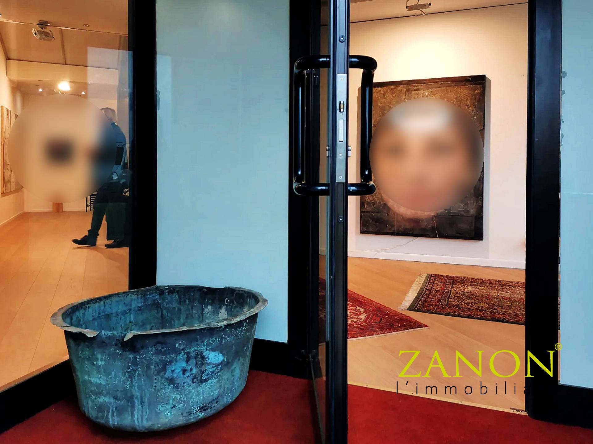 Locale commerciale in vendita a Corno di Rosazzo