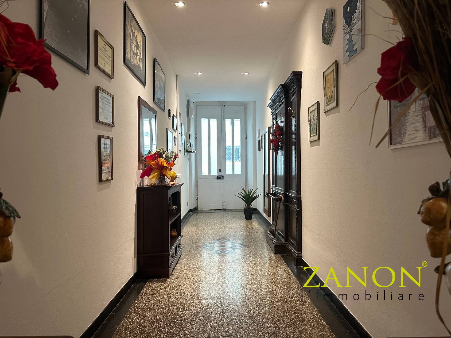 Appartamento in vendita a Gorizia, Centro storico