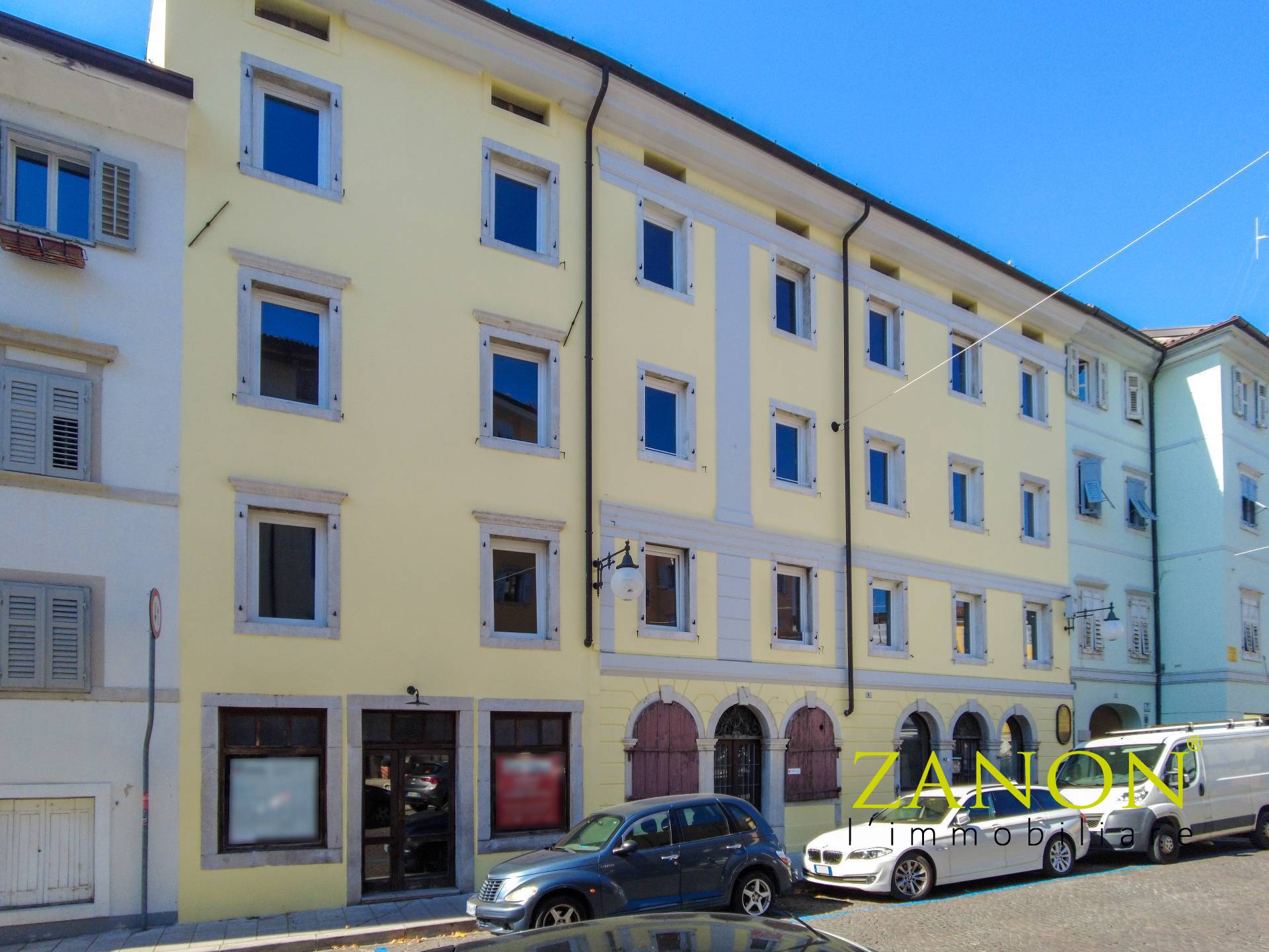 Appartamento in vendita a Gorizia, Centro storico