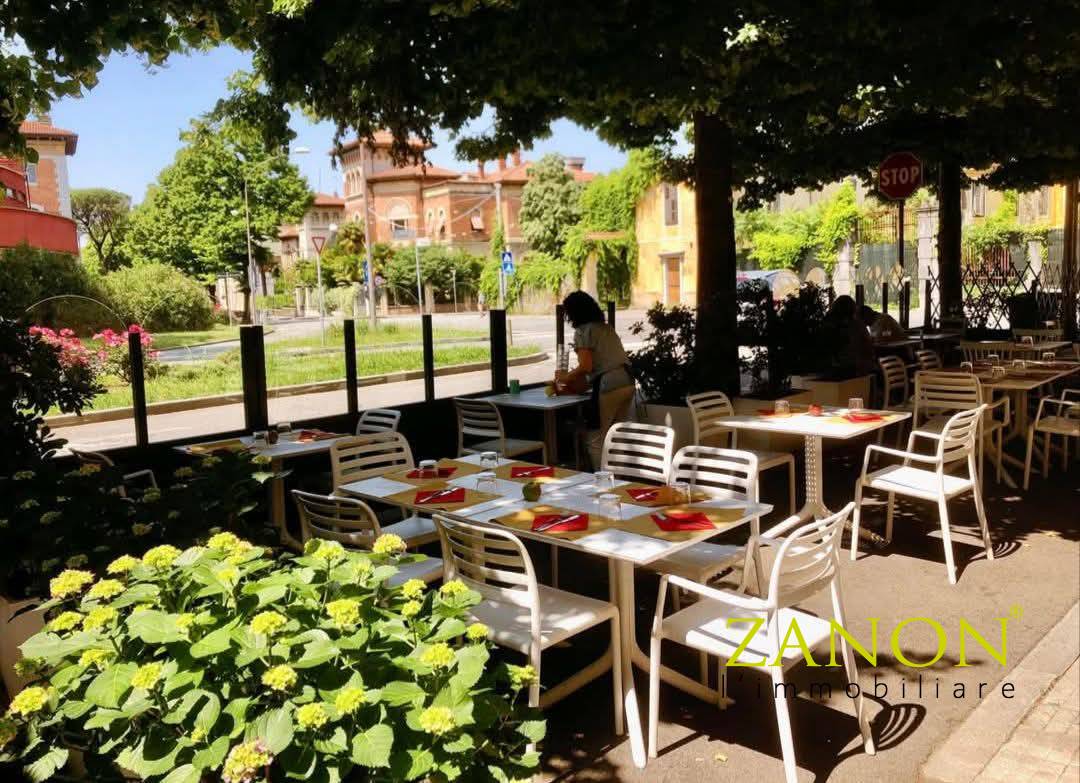 Locale commerciale in vendita a Gorizia, Centrale Corsi