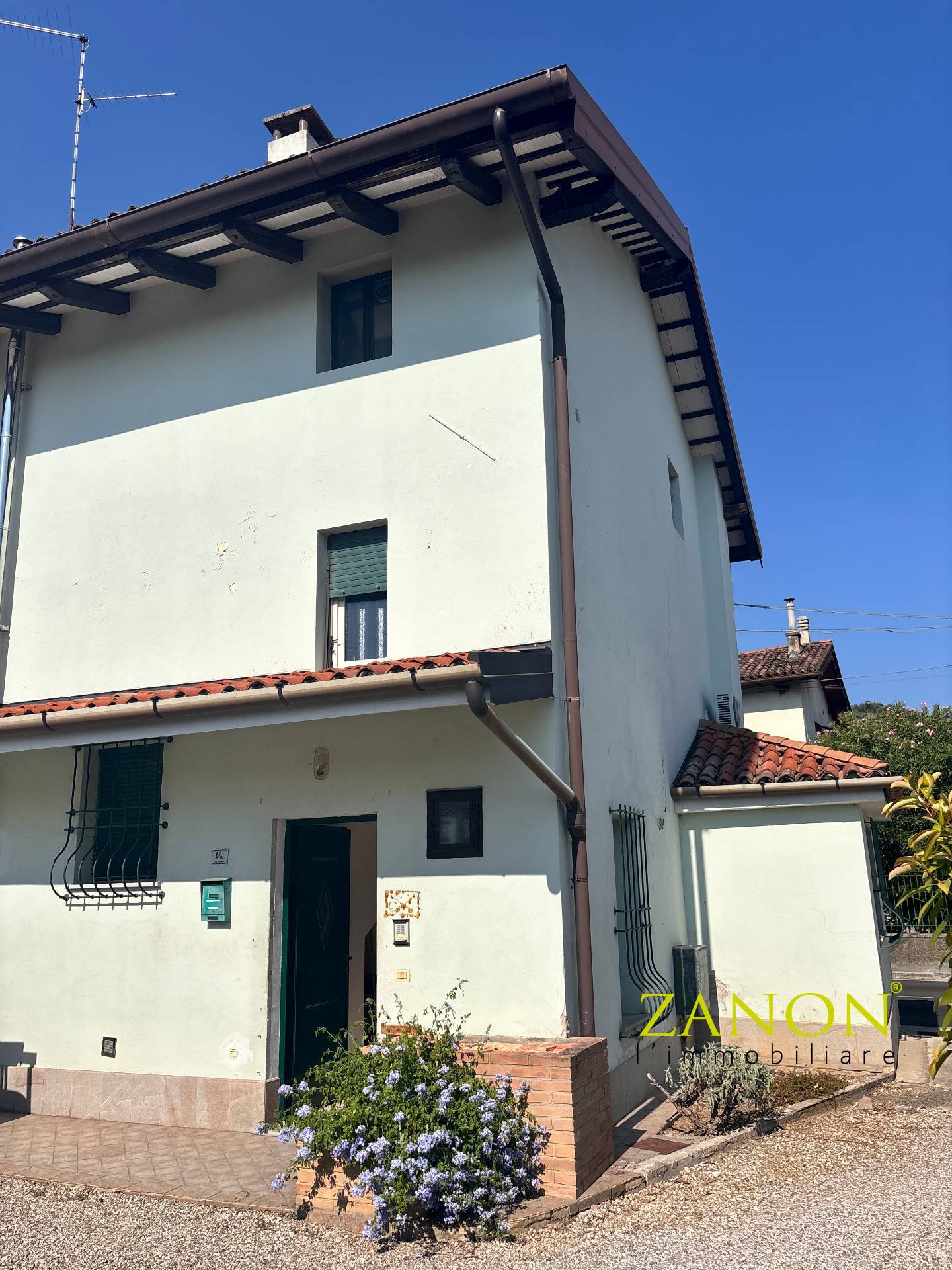 Casa accostata in vendita a Cormons