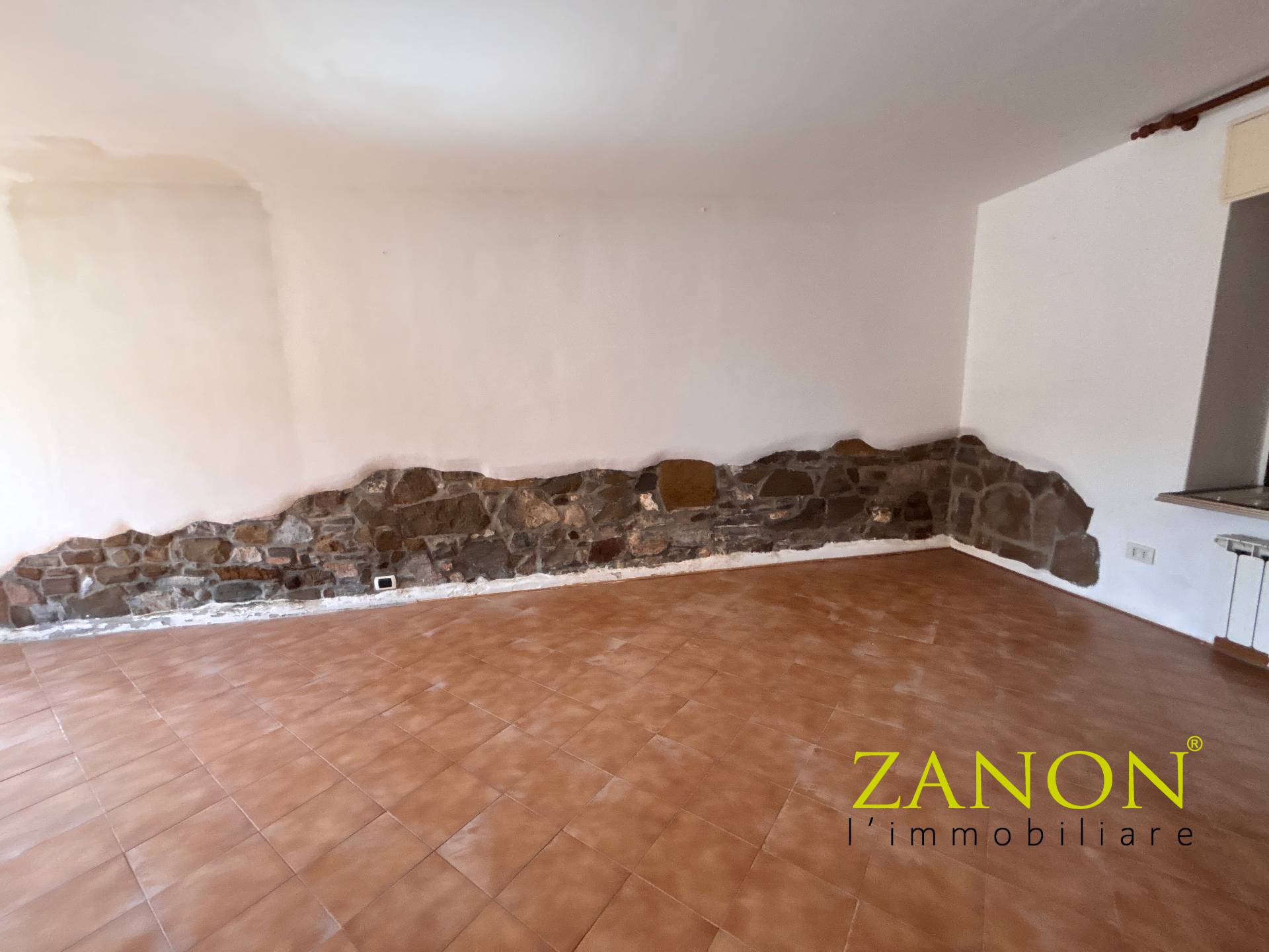 Casa accostata in vendita a Cormons