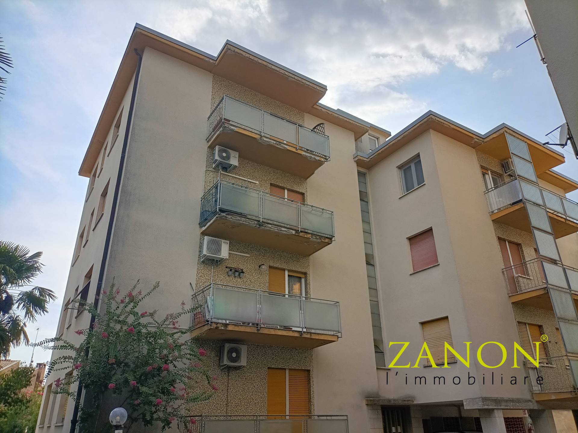 Appartamento in vendita a Gorizia, Centrale Corsi
