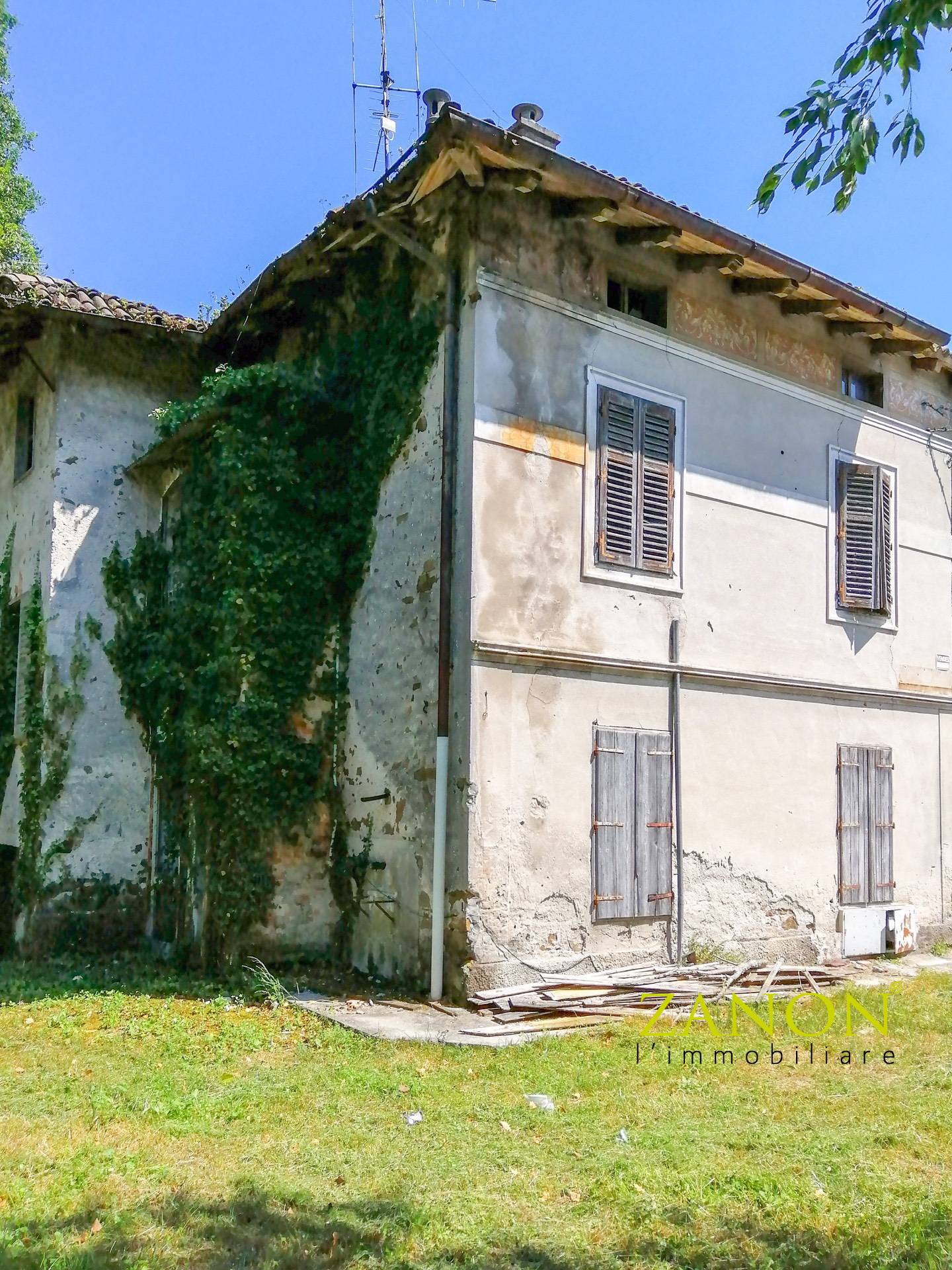 Casa singola in vendita a Gorizia, Lucinico