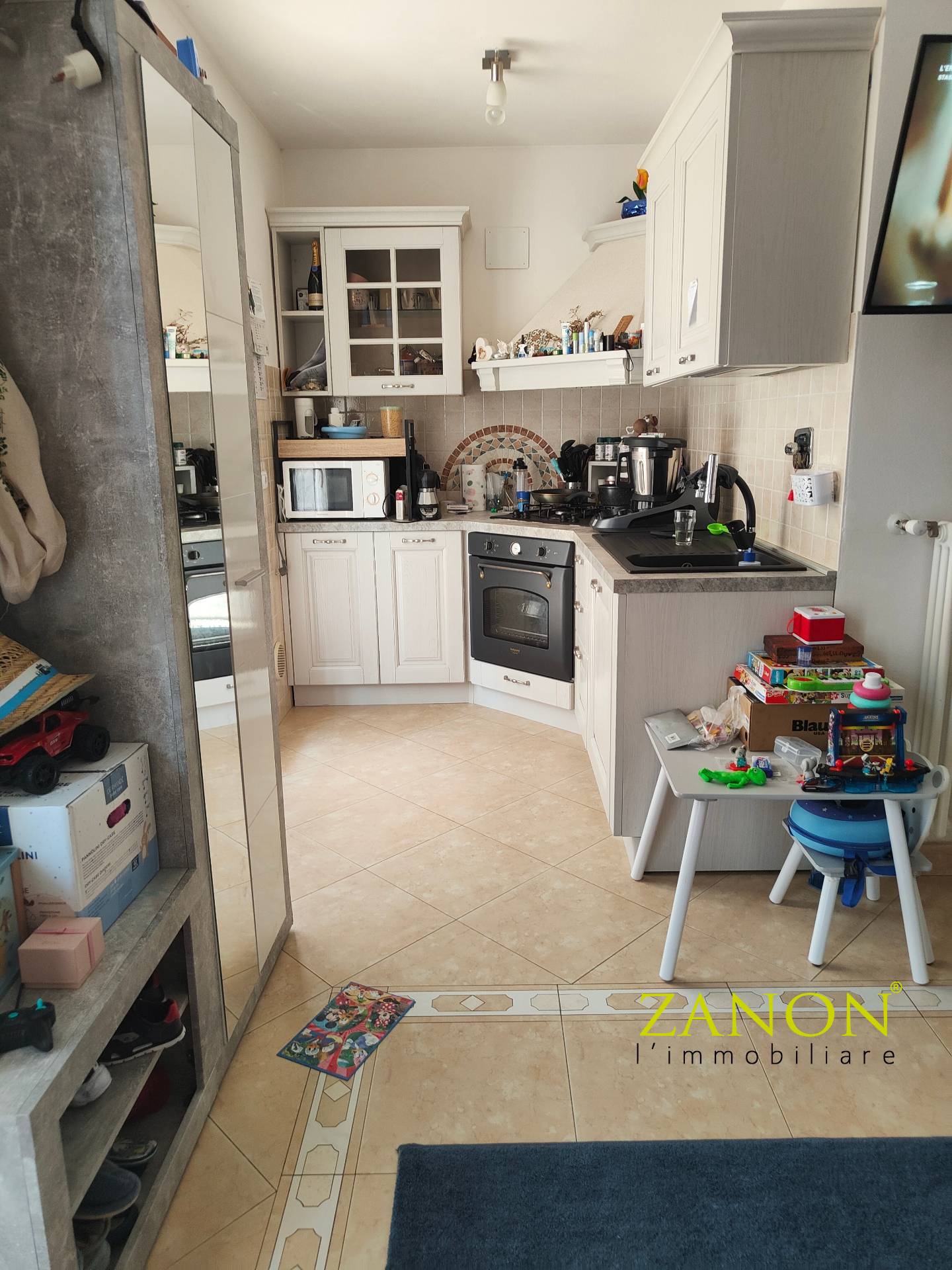 Appartamento in vendita a Gorizia, Montesanto