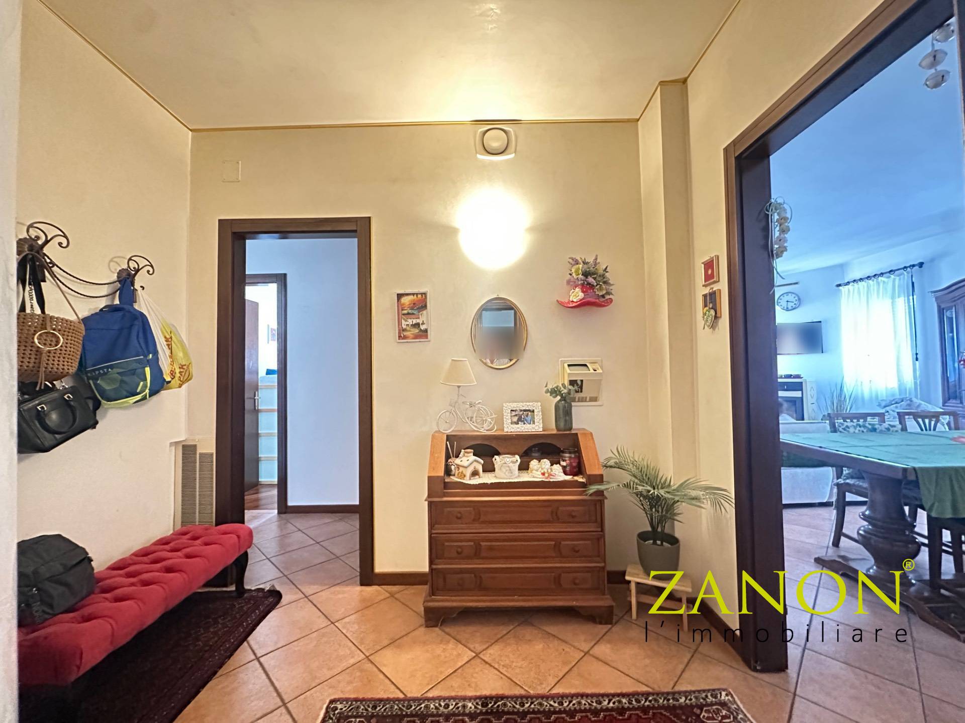 Appartamento in vendita a Gradisca d'Isonzo, Centro Storico/Pedonale