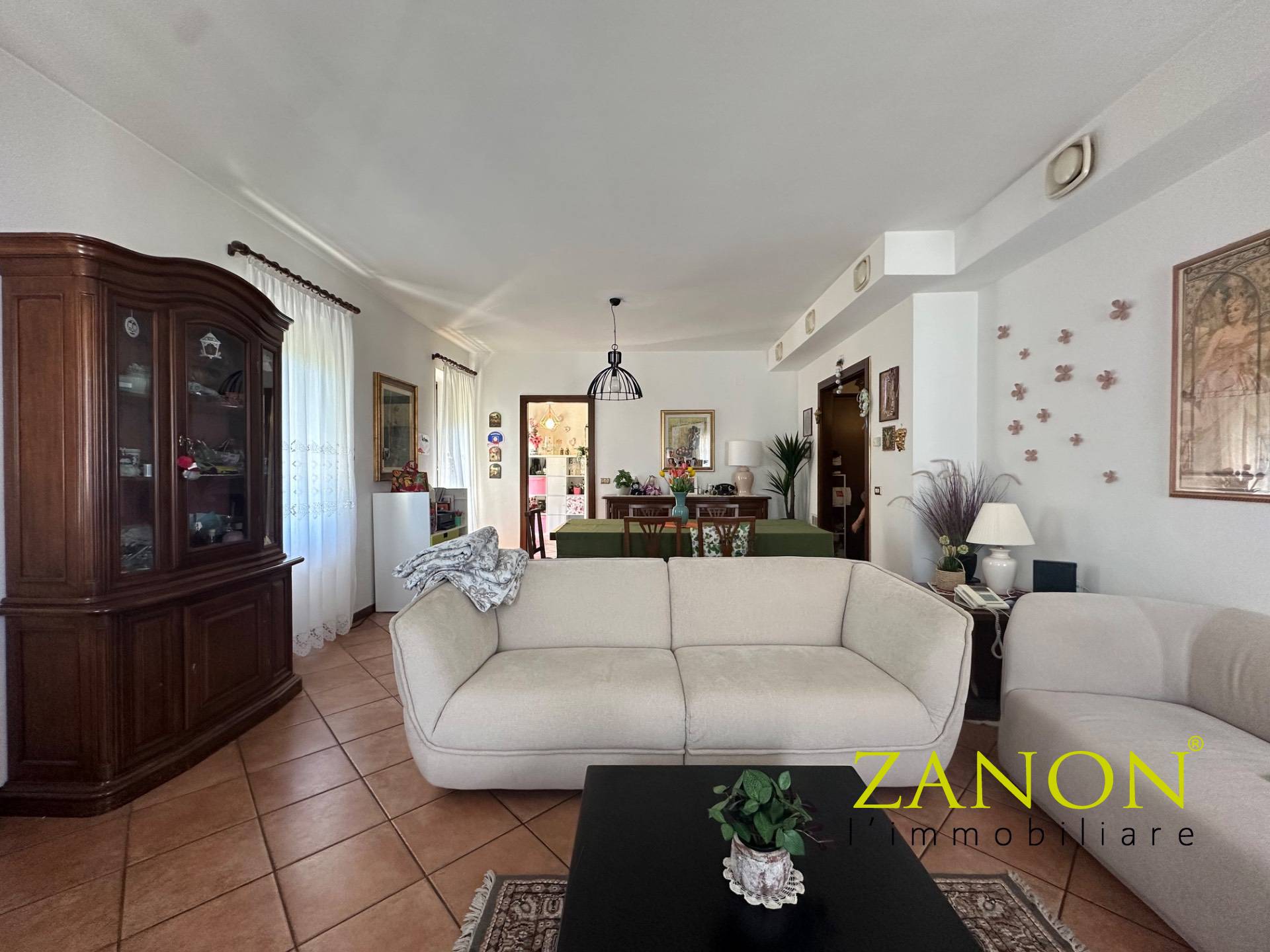 Appartamento in vendita a Gradisca d'Isonzo, Centro Storico/Pedonale