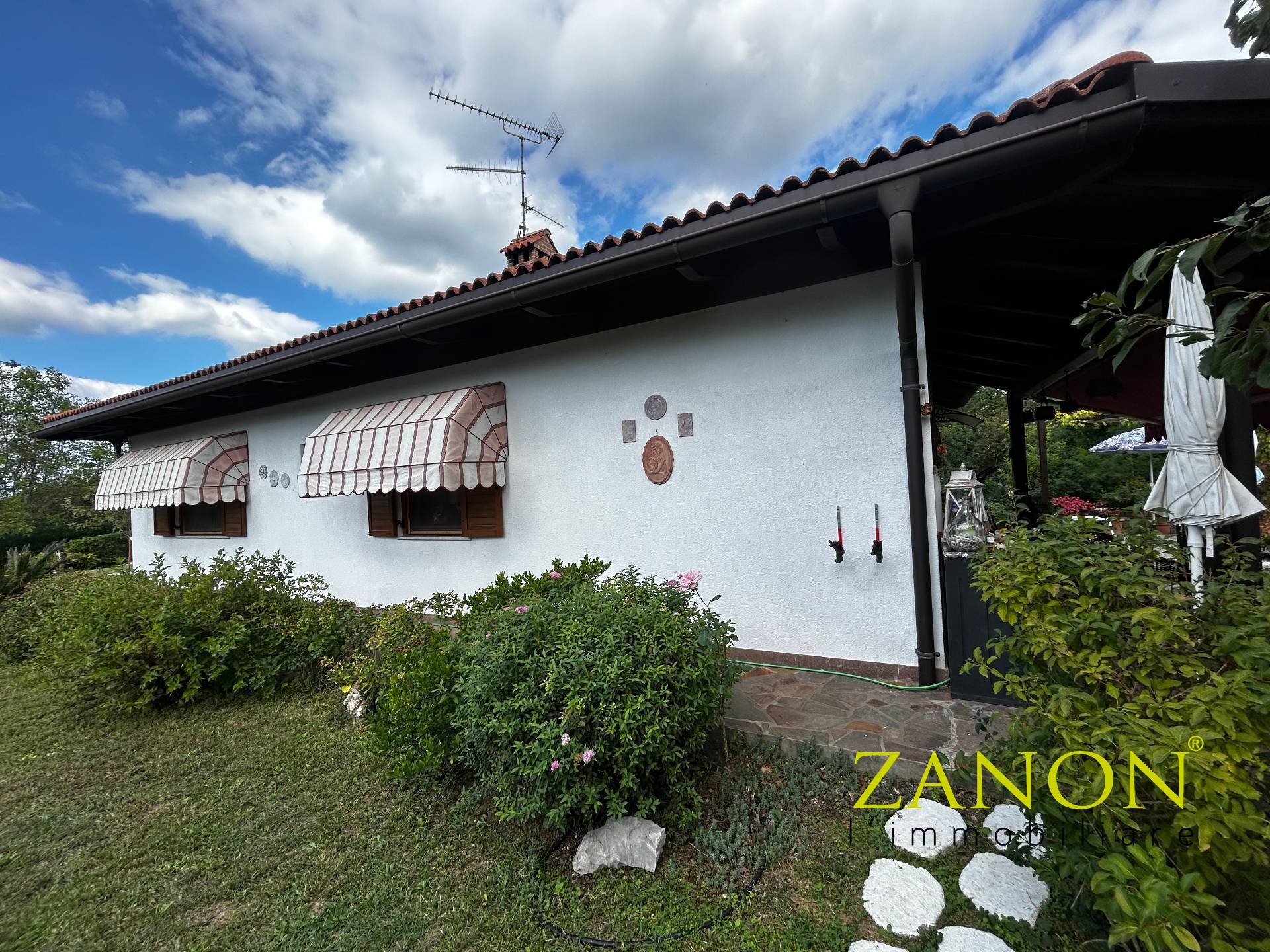 Casa indipendente in vendita a Sagrado, San Martino del Carso
