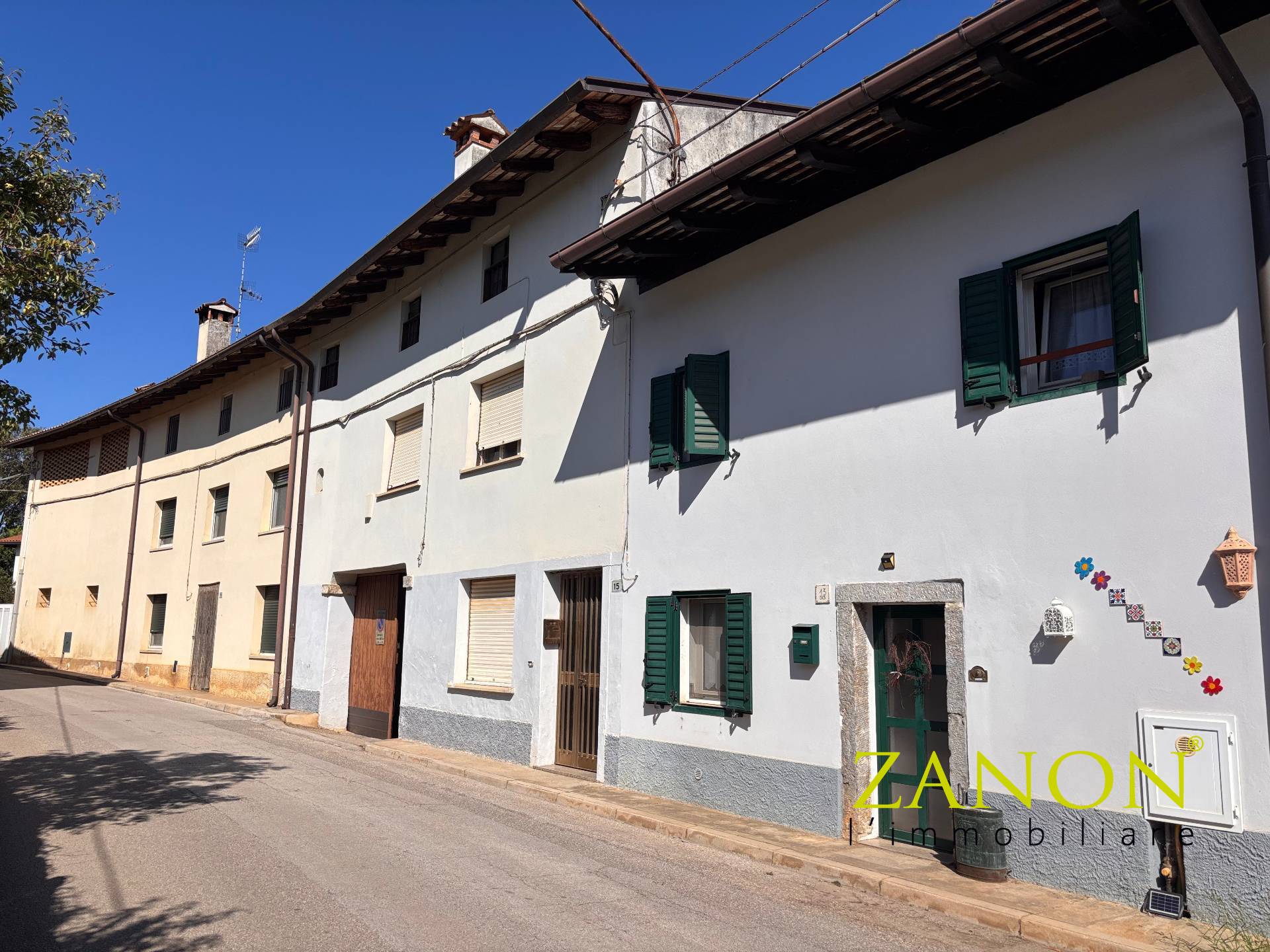 Casa accostata in vendita a Cormons, Borgnano
