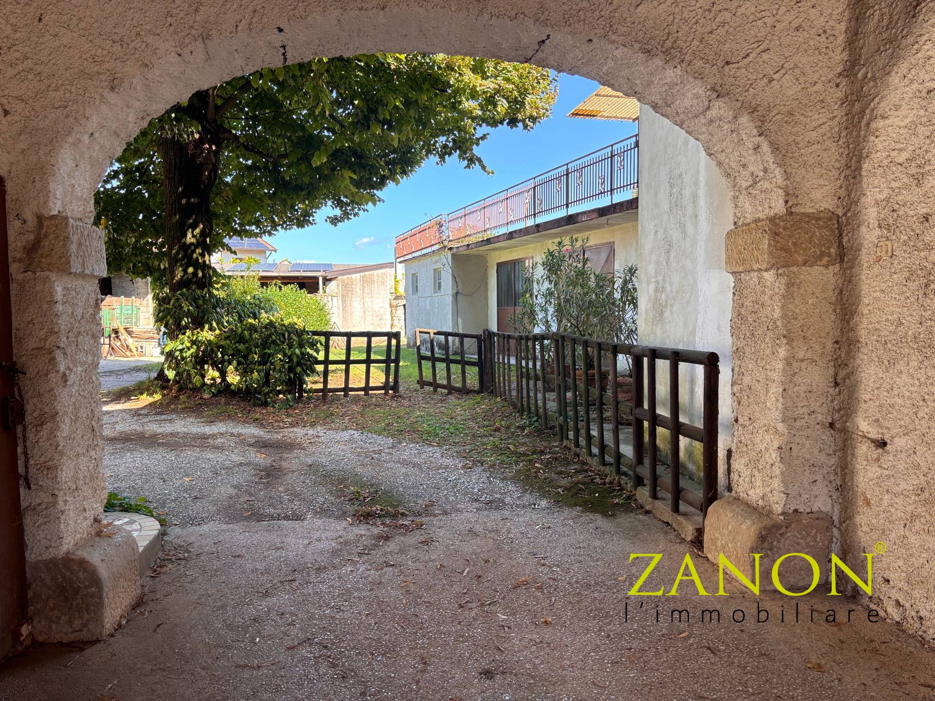 Casa accostata in vendita a Cormons, Borgnano