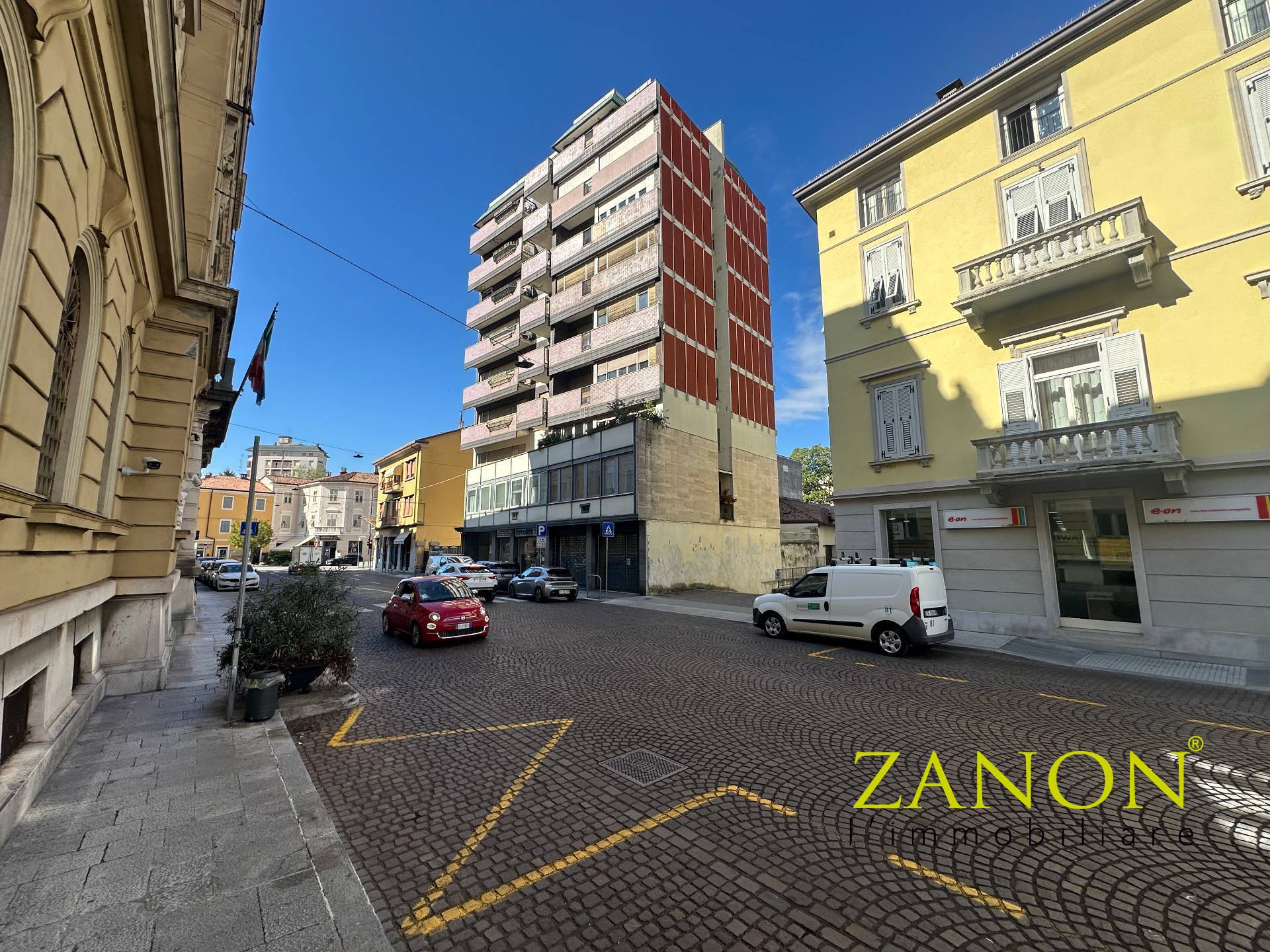 Appartamento in vendita a Gorizia, Centrale Corsi