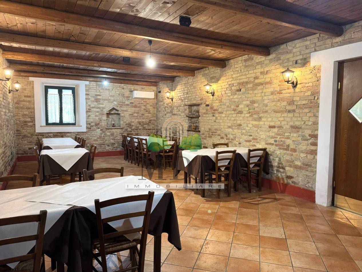 Casa singola in vendita a Monsampolo del Tronto